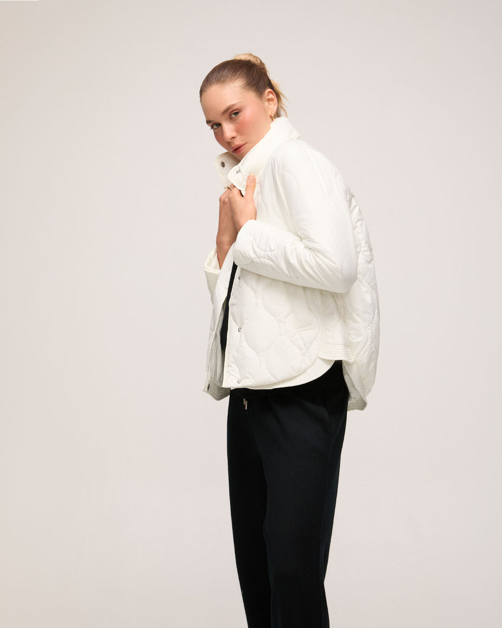 Jaqueta em Nylon - Off White