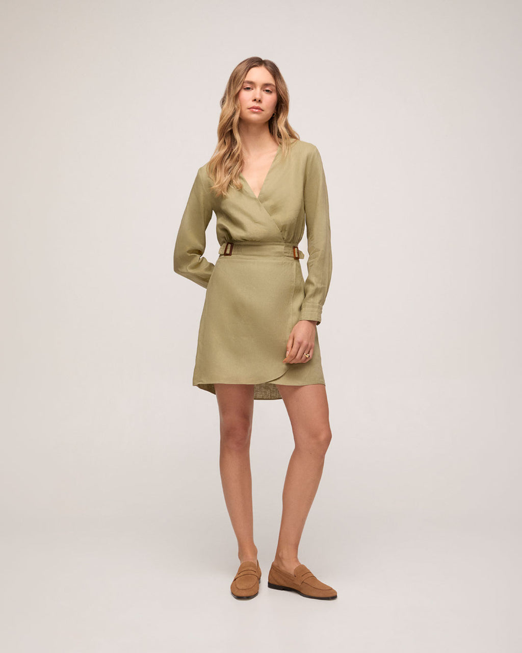 Vestido em Linho - Verde Militar Claro