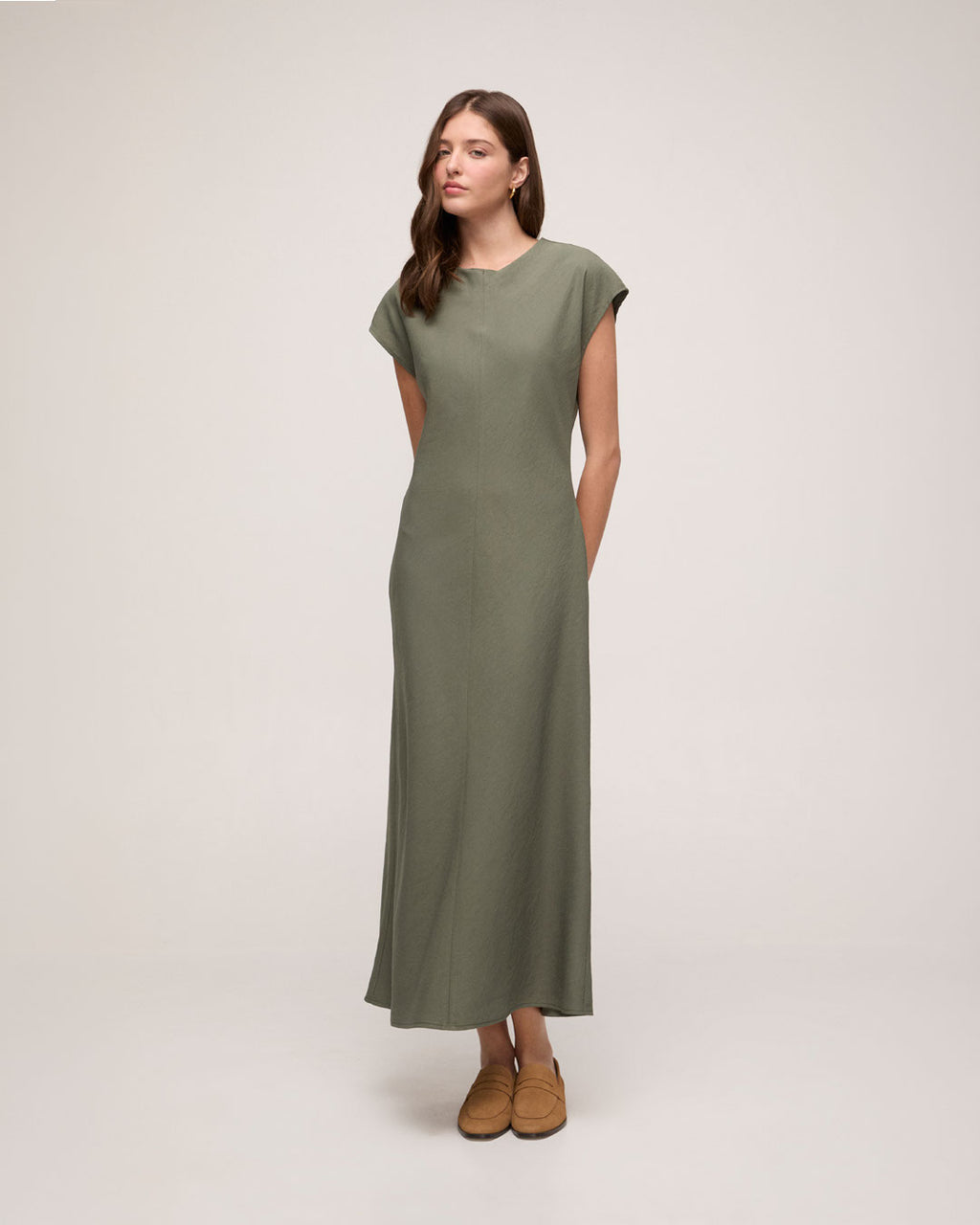 Vestido em Alfaiataria de Viscose - Verde Militar