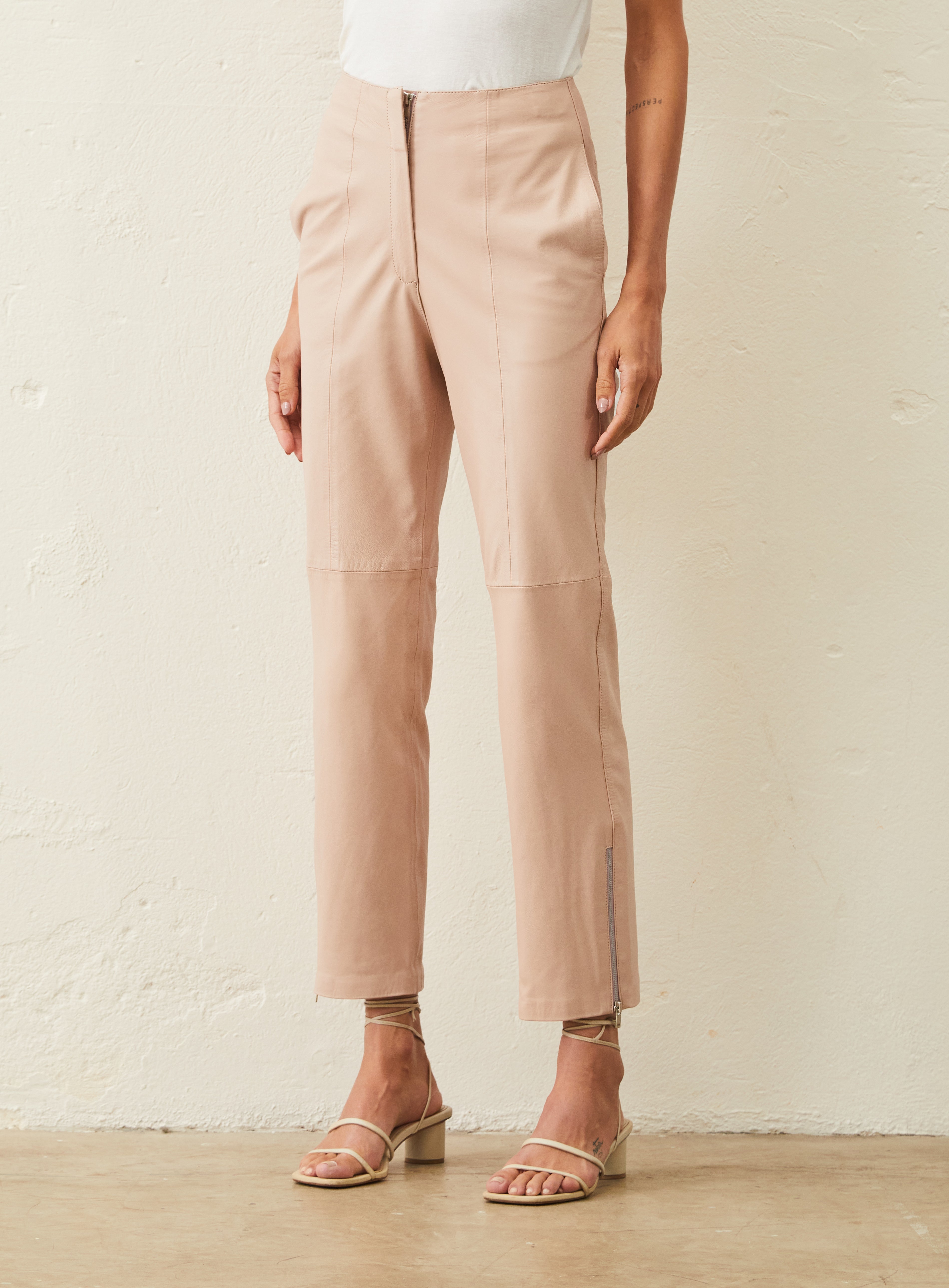 Calça Capri De Couro - Rosa
