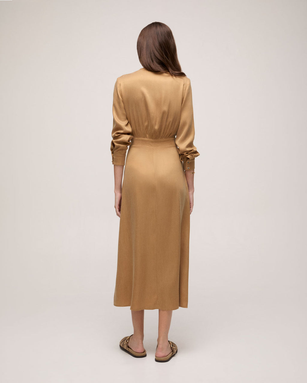 Vestido Manga Longa em Cupro Washed - Bege Amendoa