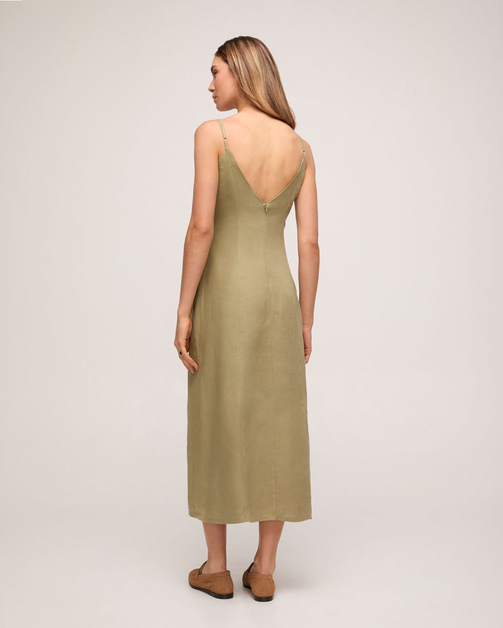 Vestido em Linho - Verde Militar Claro