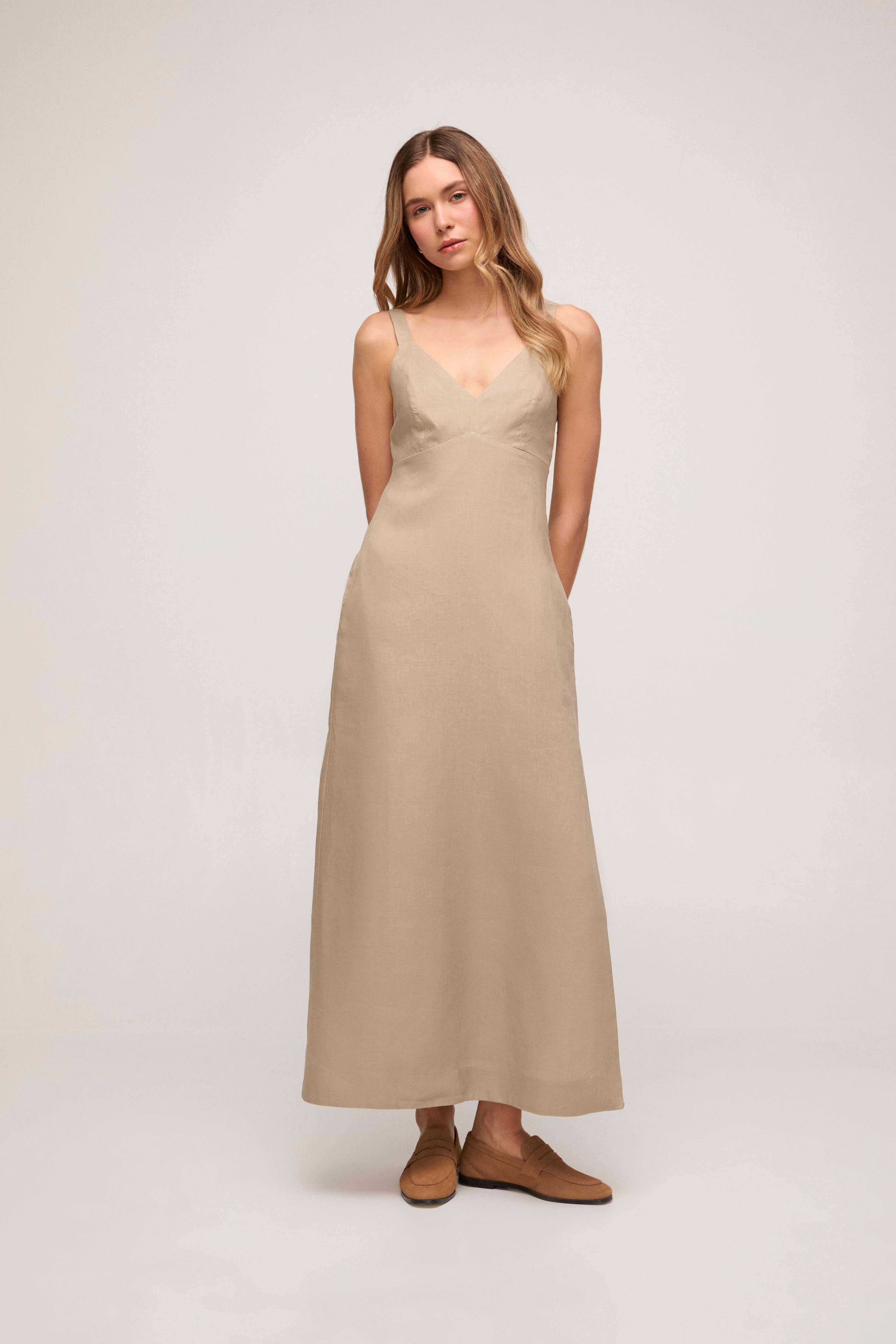 Vestido em Linho - Bege Claro