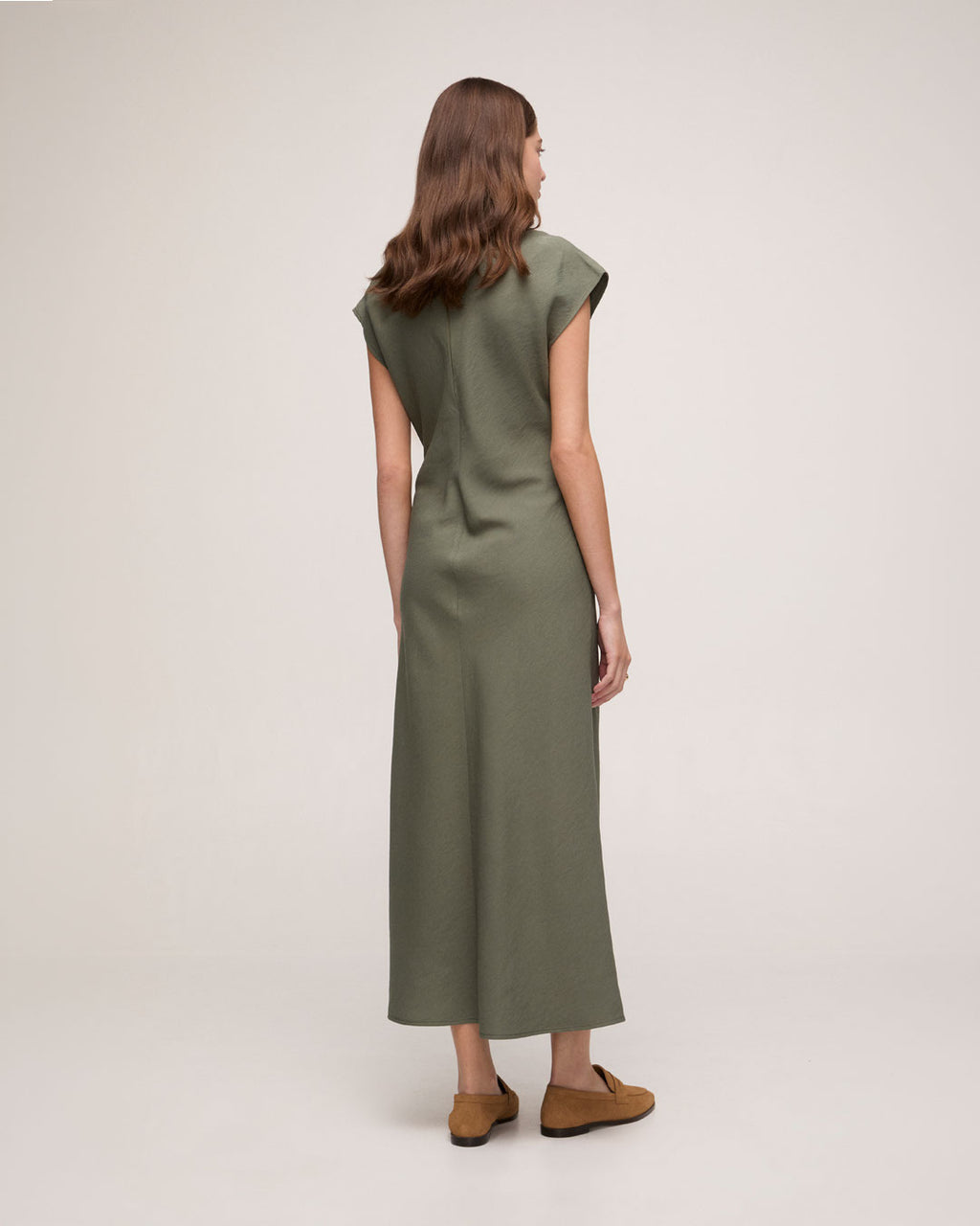 Vestido em Alfaiataria de Viscose - Verde Militar