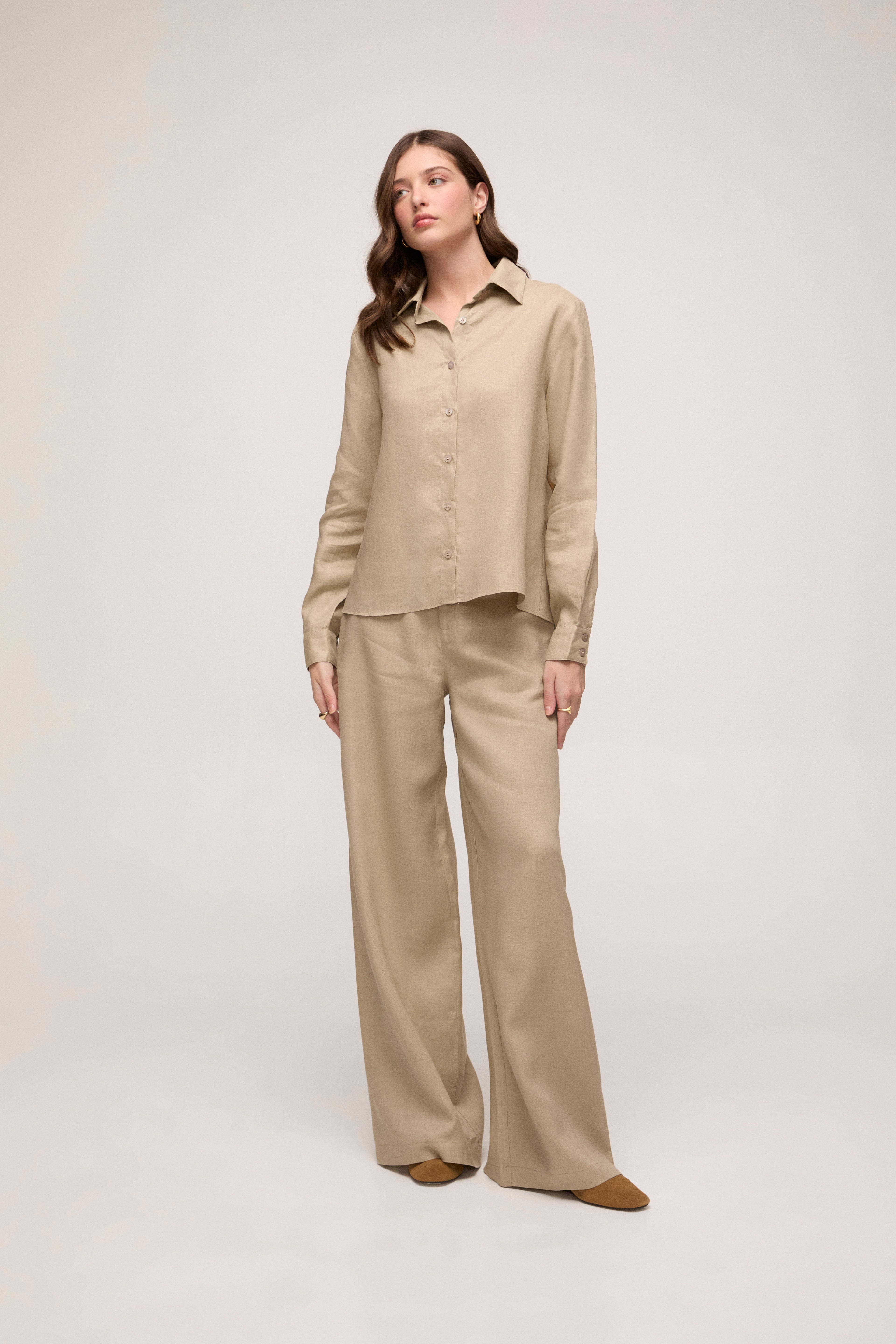 Camisa em Linho - Bege Claro