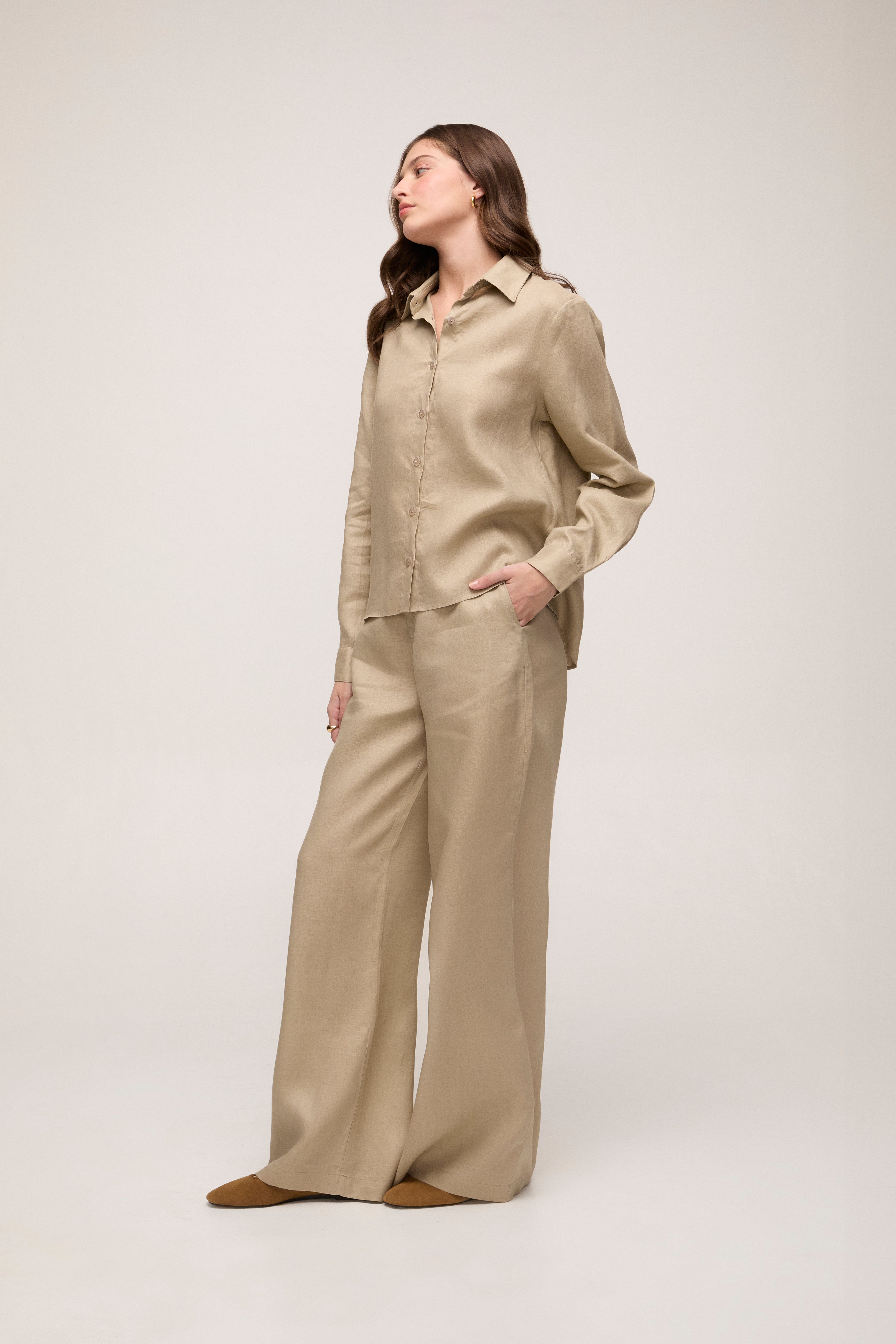 Camisa em Linho - Bege Claro