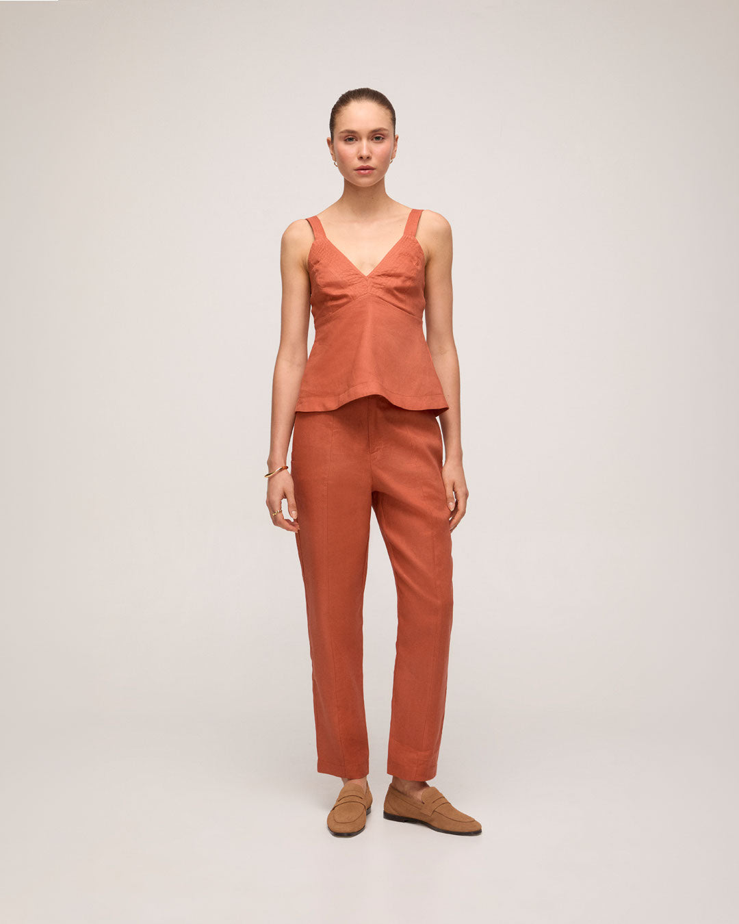 Blusa em Linho com decote - Laranja Queimado