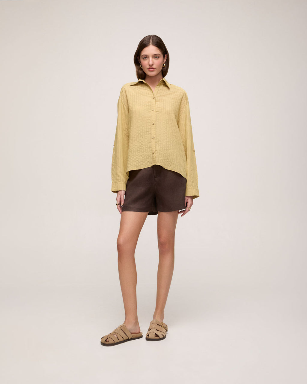 Shorts em Linho - Marrom