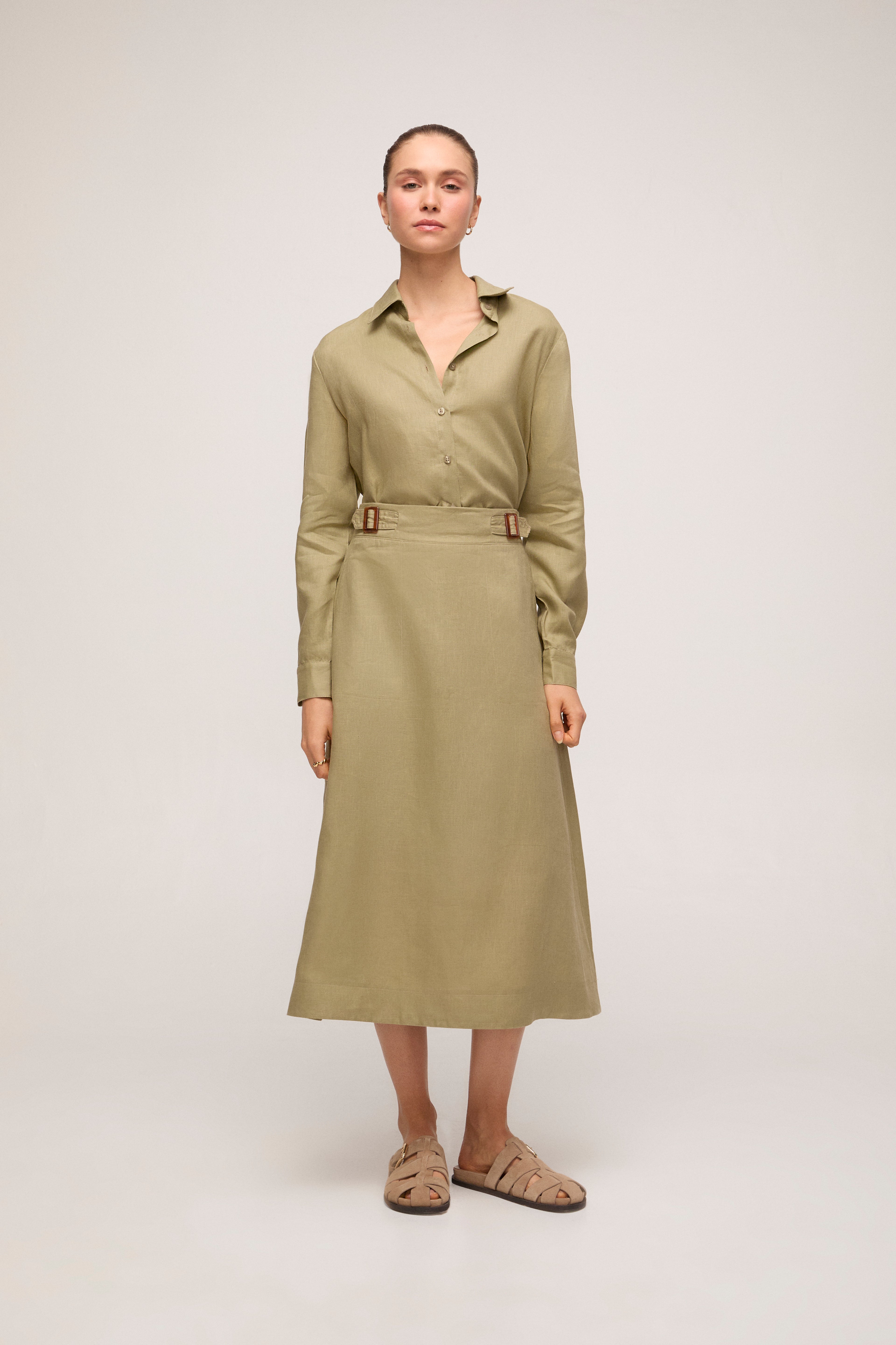 Camisa em Linho - Verde Militar