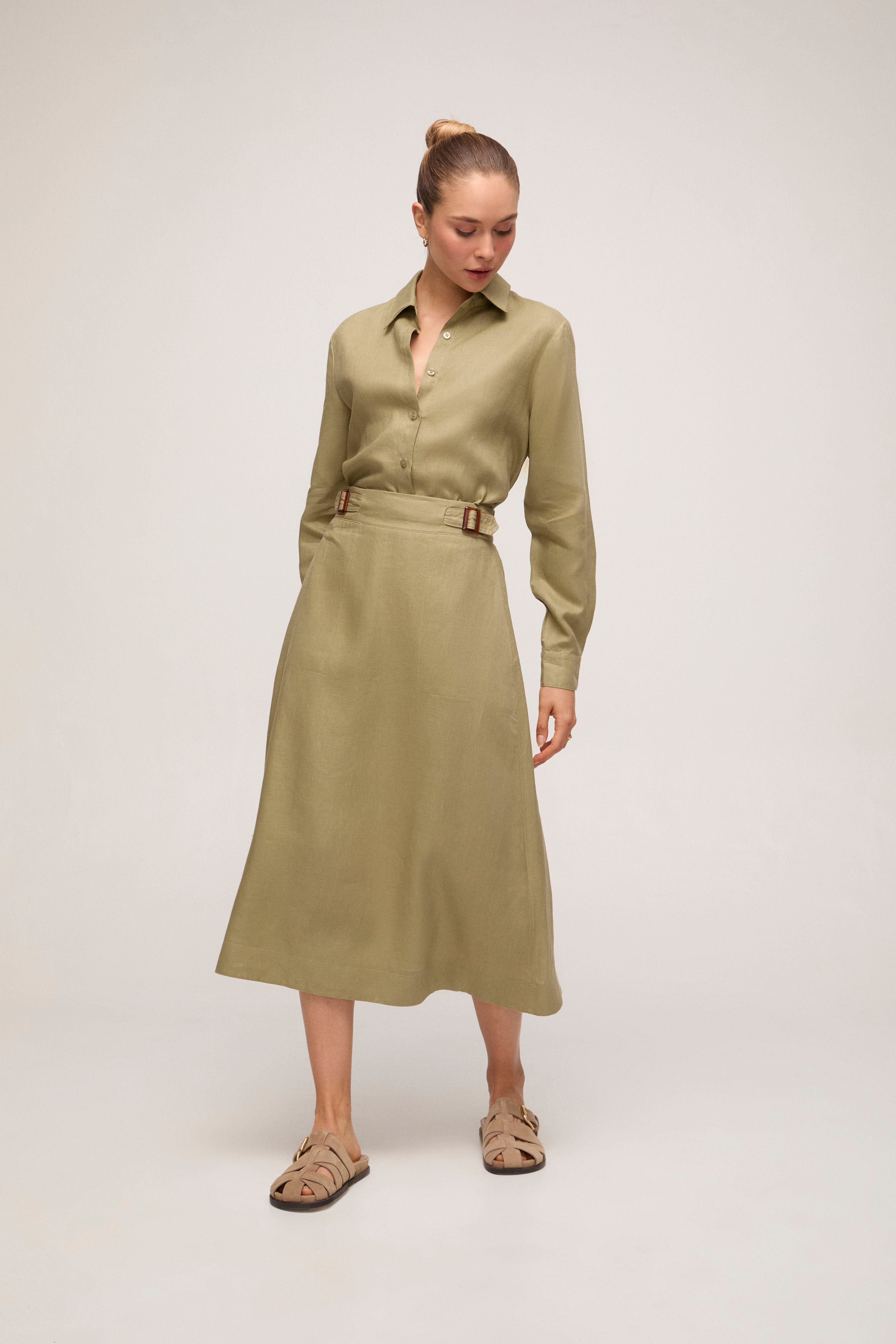 Camisa em Linho - Verde Militar