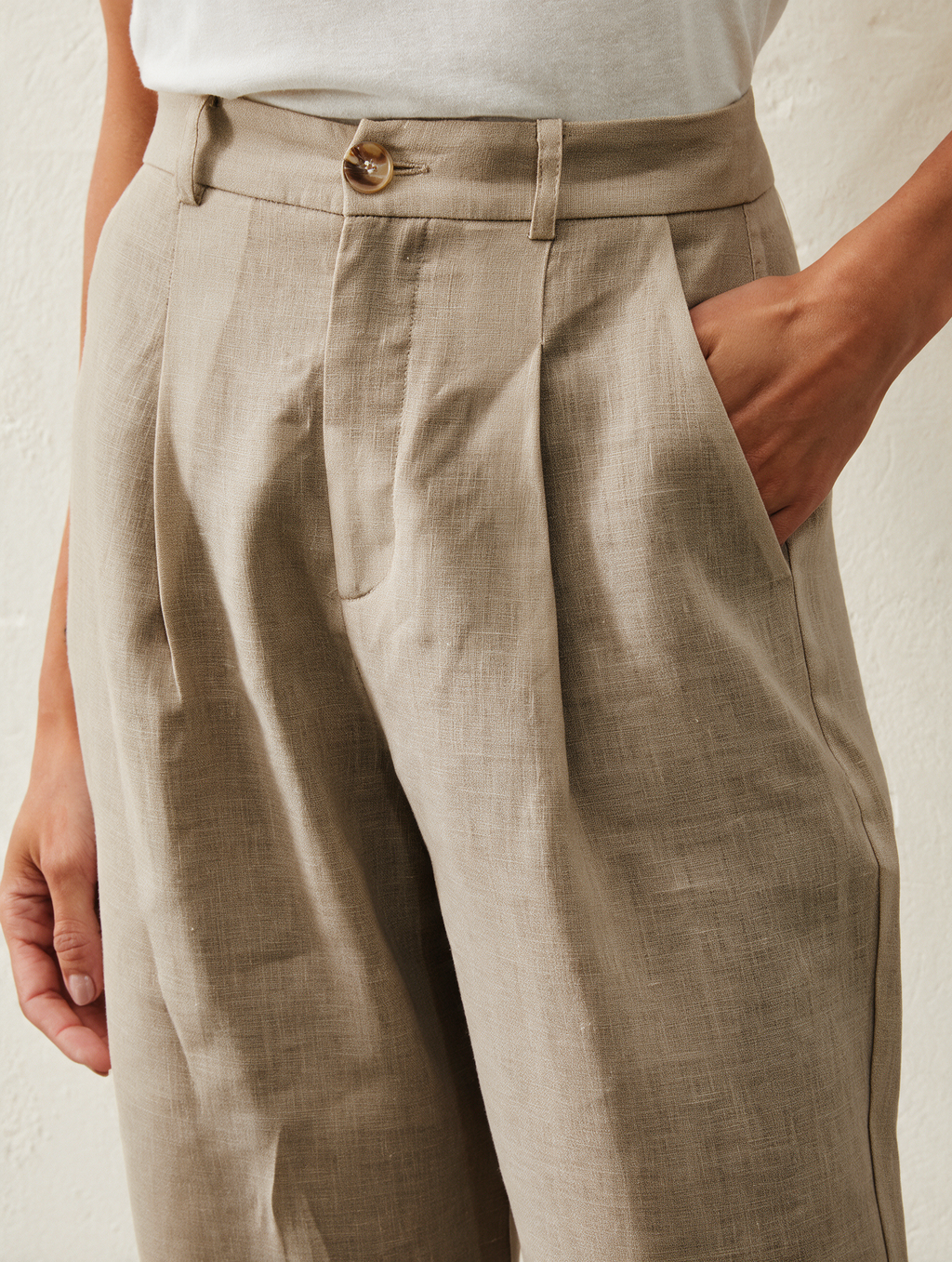 Calça Cenoura De Linho - Bege
