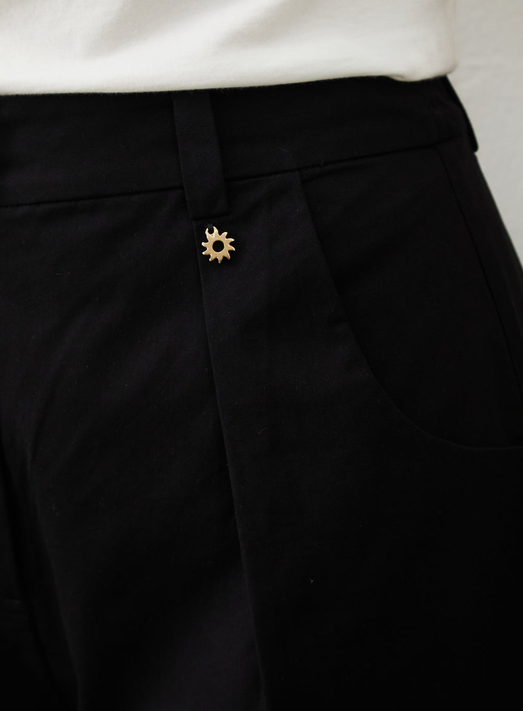 Calça Alfaiataria Cropped Em Gabardine -Preto