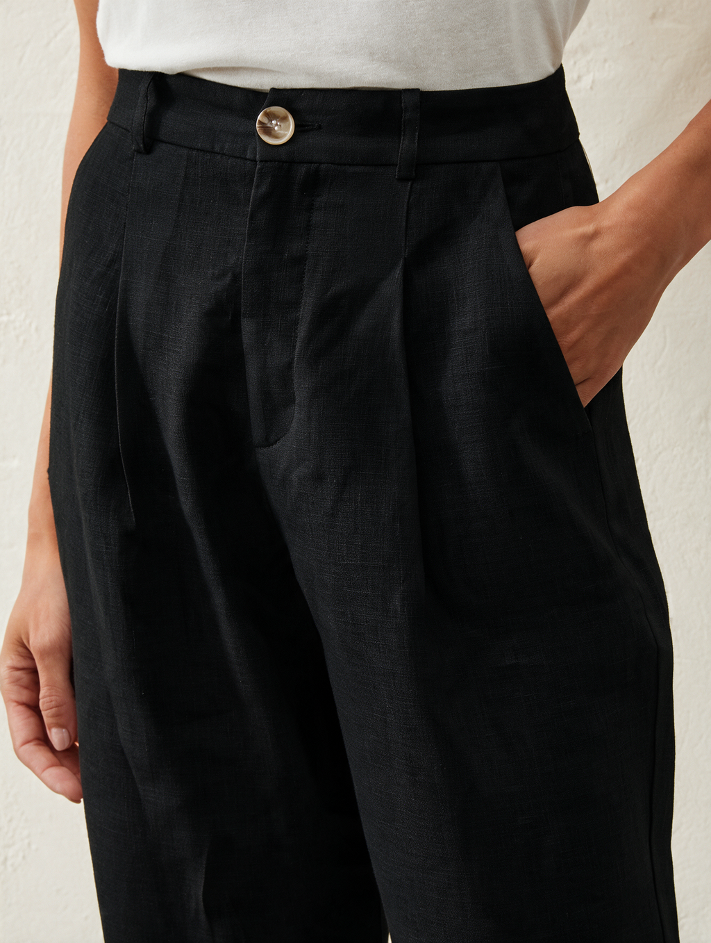 Calça Cenoura De Linho - Preto