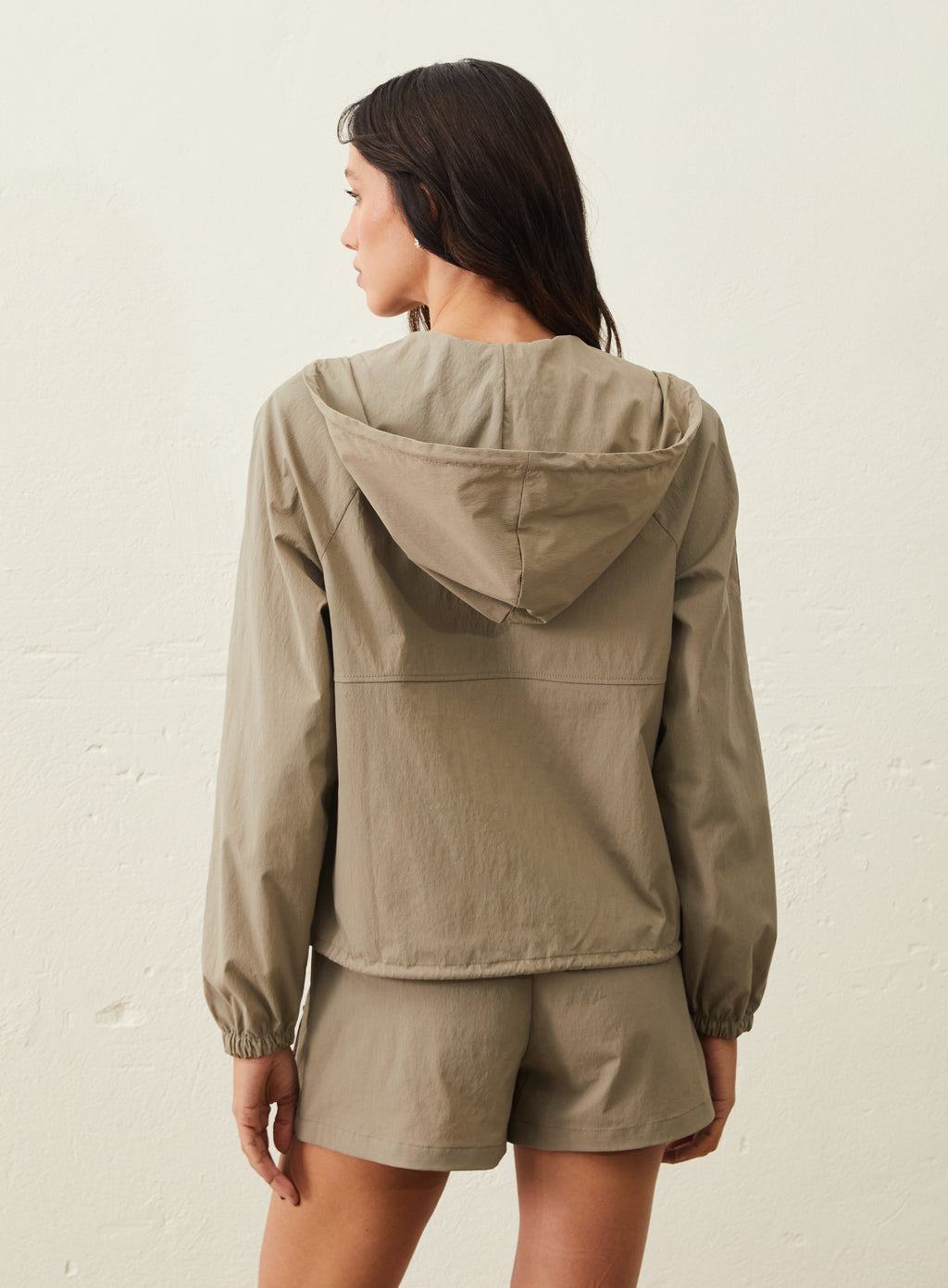 Jaqueta De Nylon Com Capuz - Bege