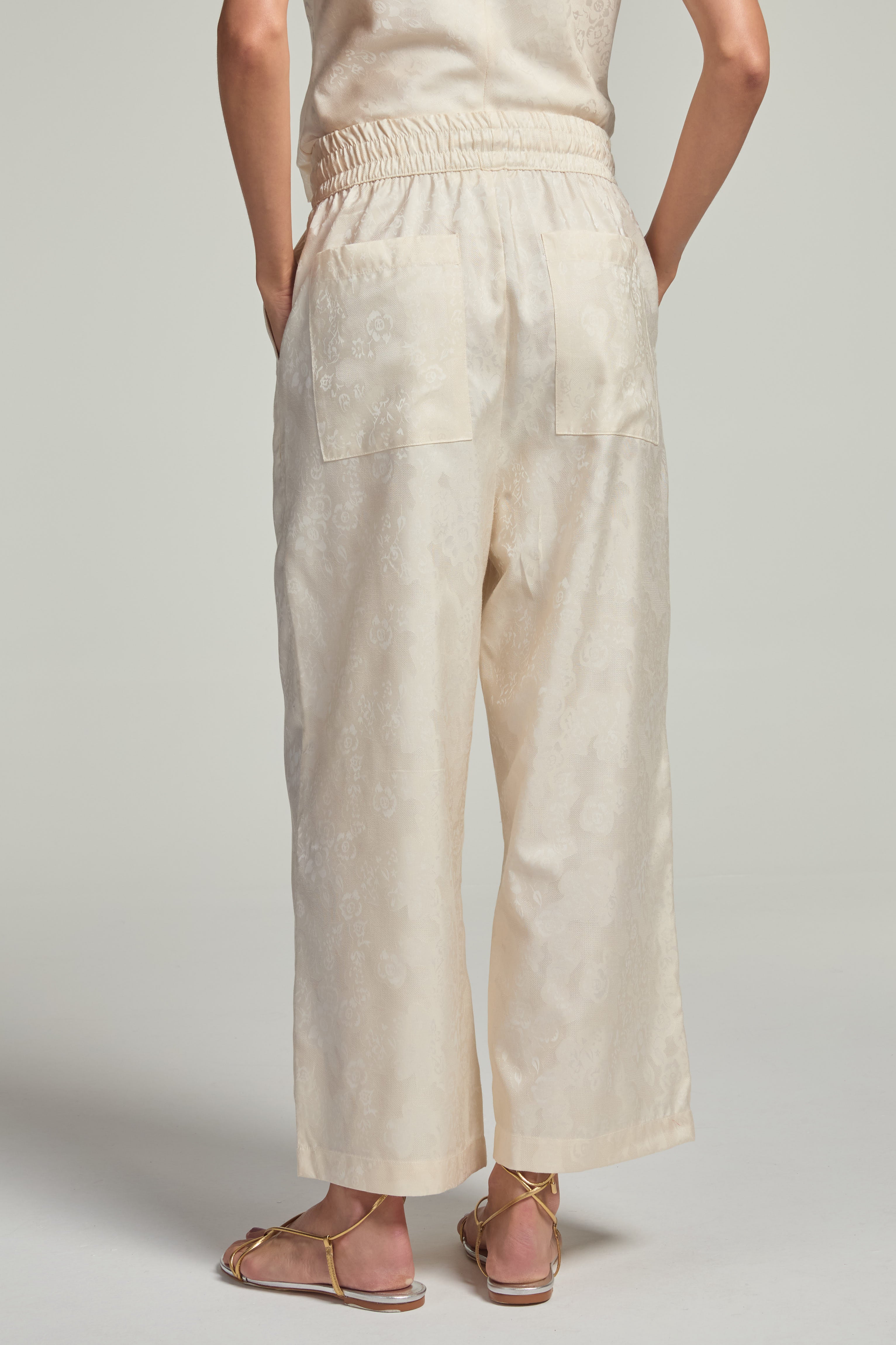 Calça em jacquard - Papel