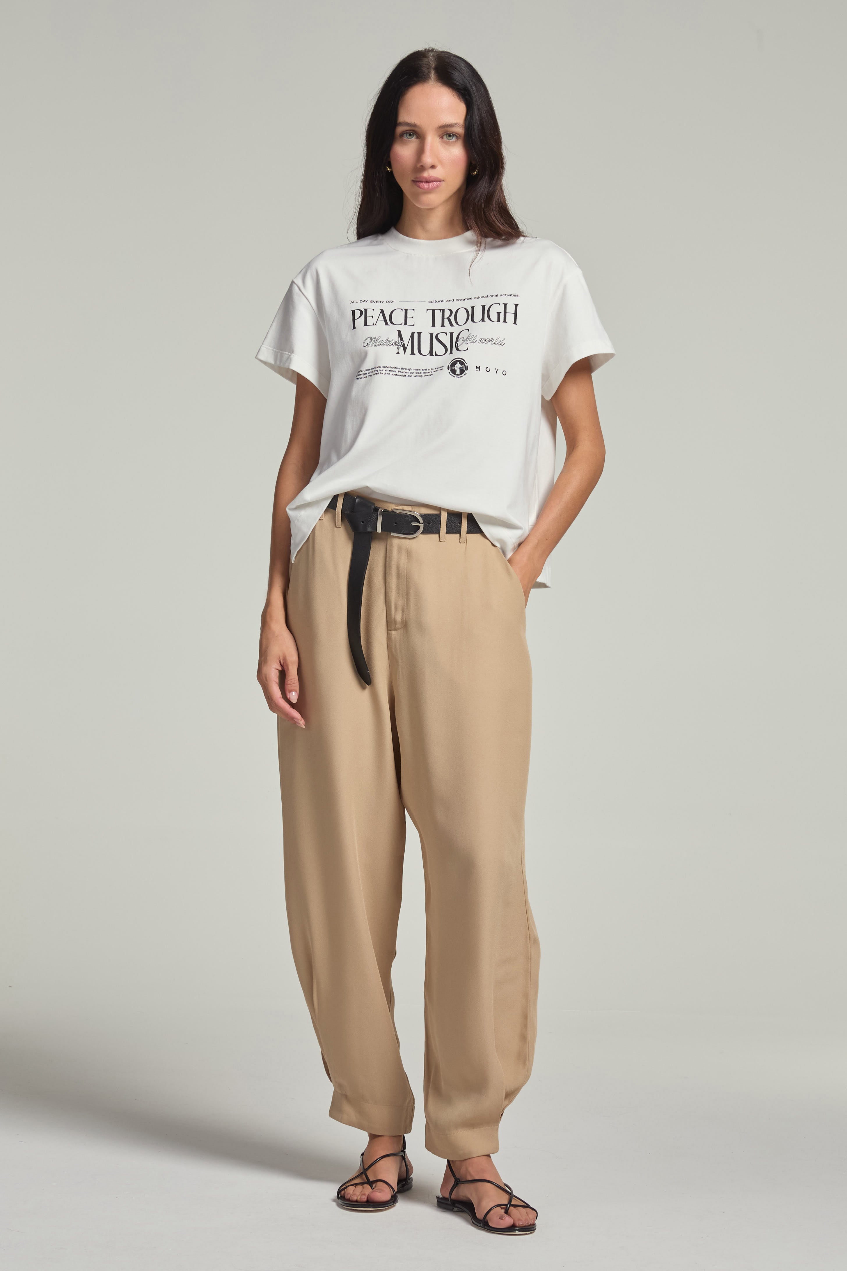 Calça carrot - Camelo