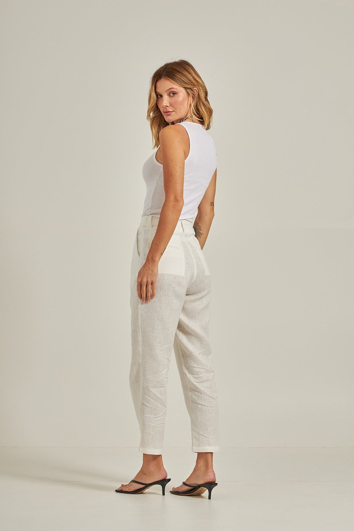 Calça cenoura Linho - Branco