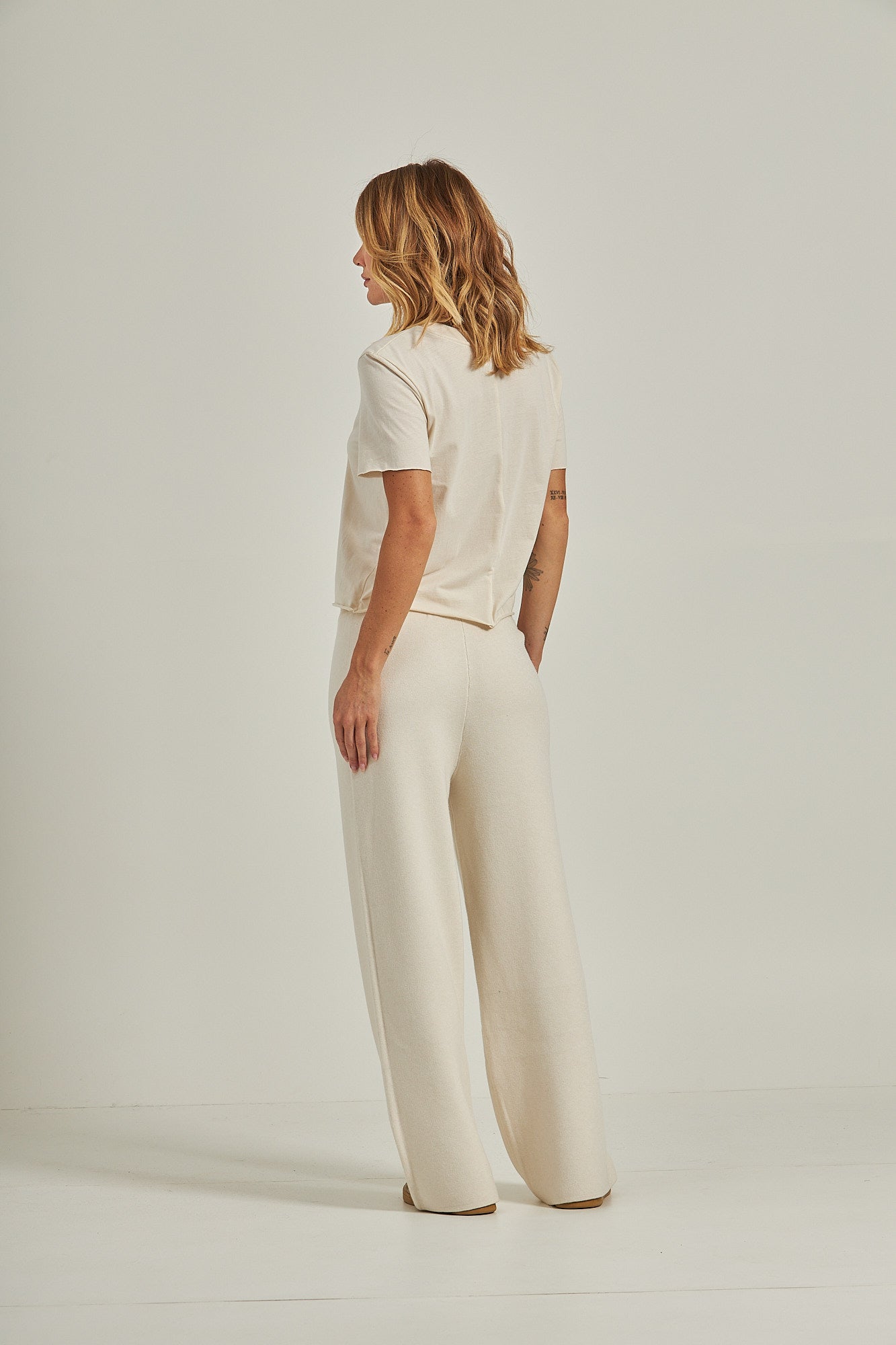 Calça wide tricot - Off
