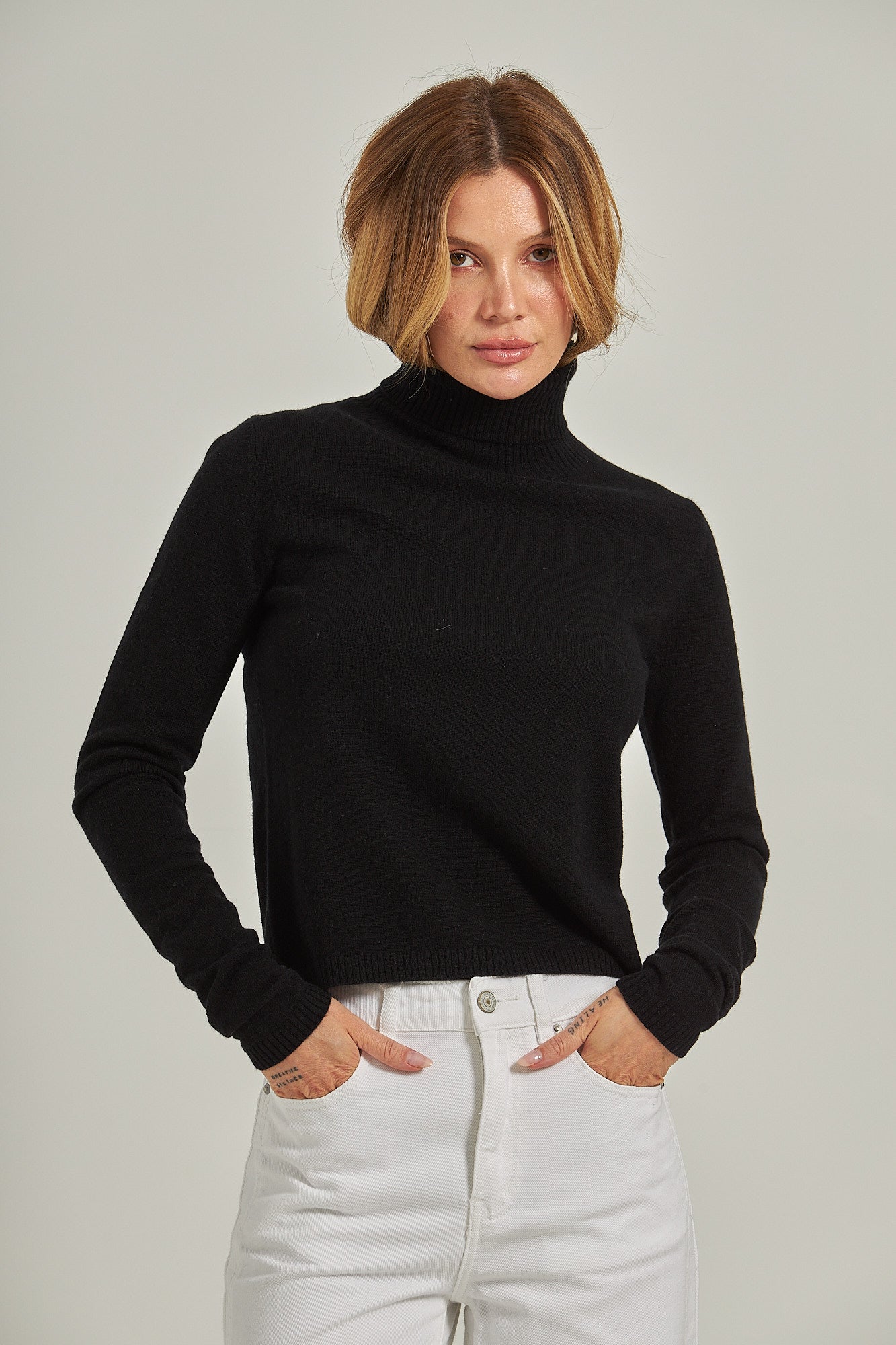 Suéter 100% cashmere gola alta - Preto