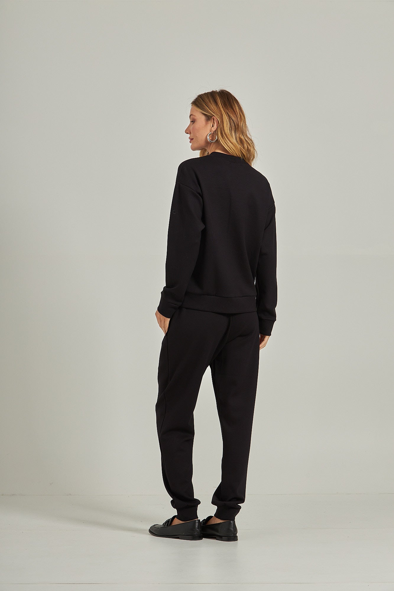 Blusa mg longa  moletom - Preto