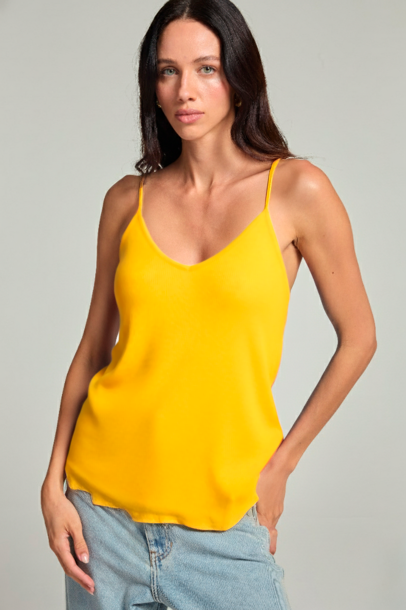 Regata alcinha em viscolinho - Amarelo