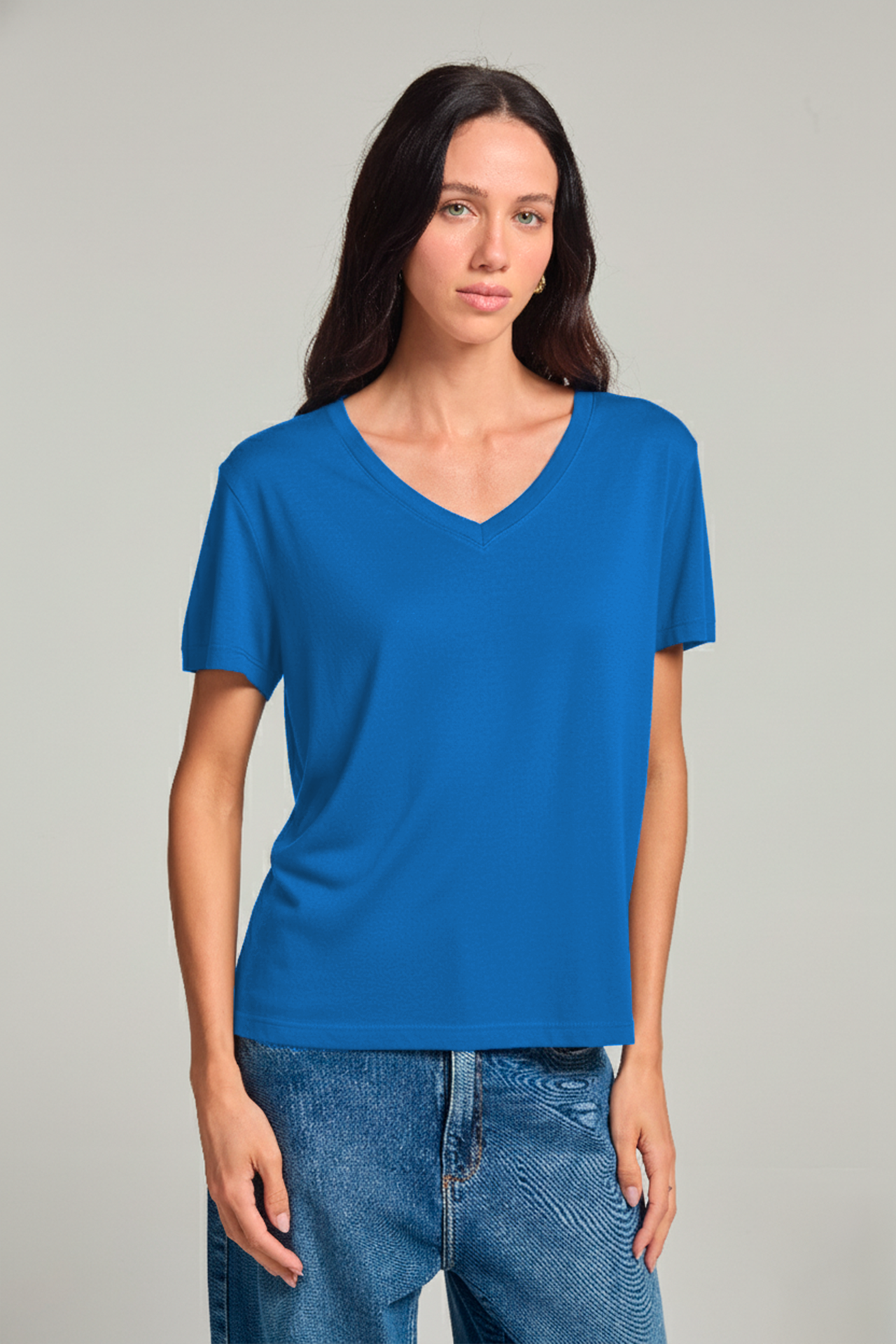 Camiseta gola v em viscolinho - Azul Royal