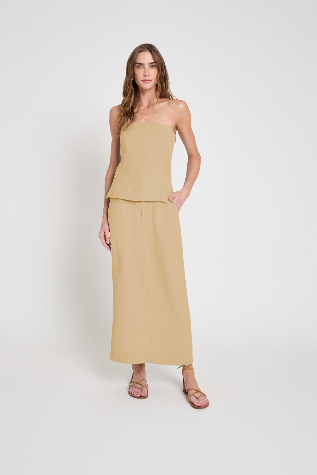 Saia midi em crepe - Camelo