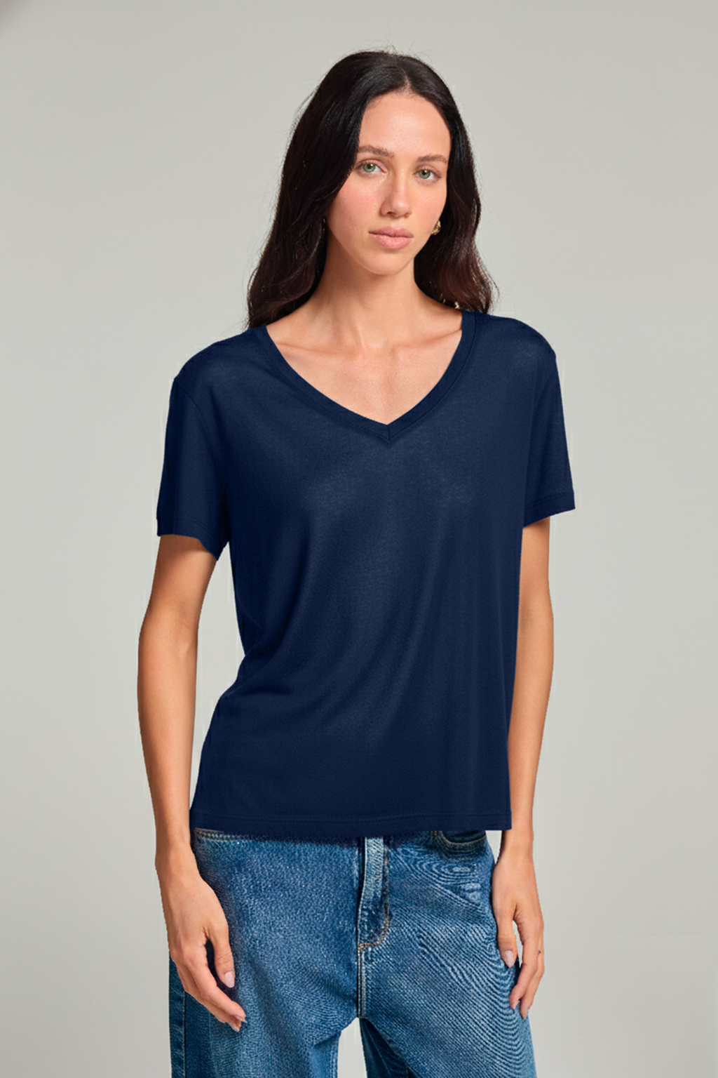 Camiseta gola v em viscolinho -  Marinho