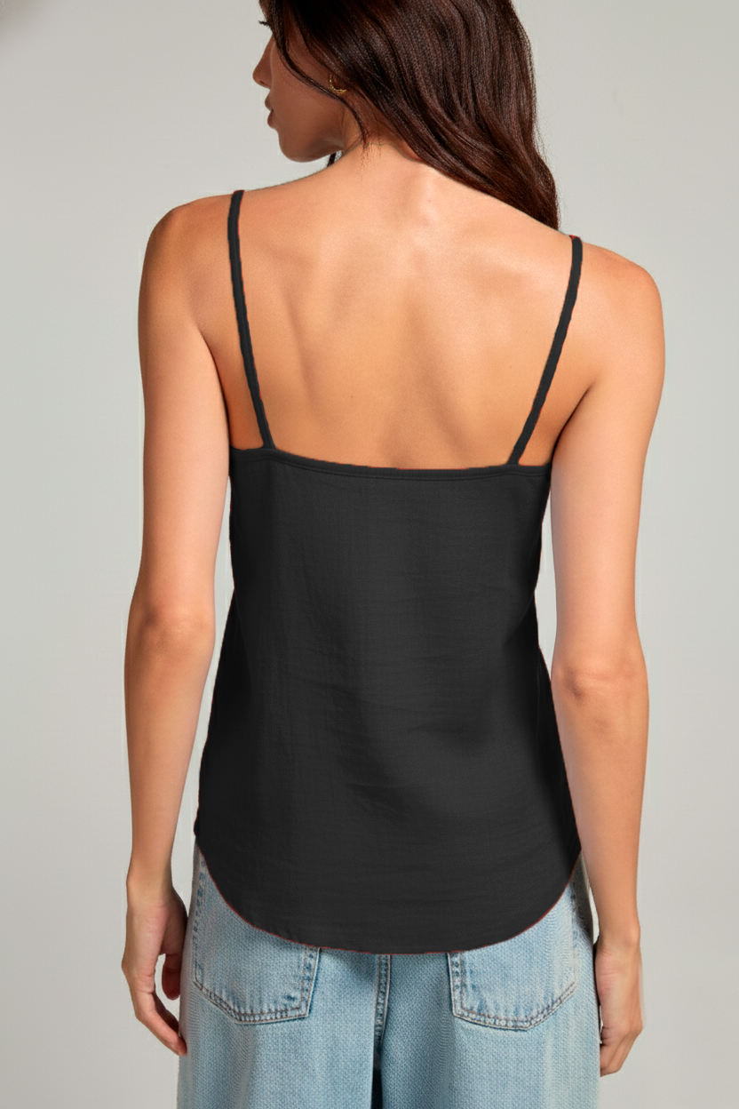 Regata alcinha em viscolinho - Preto