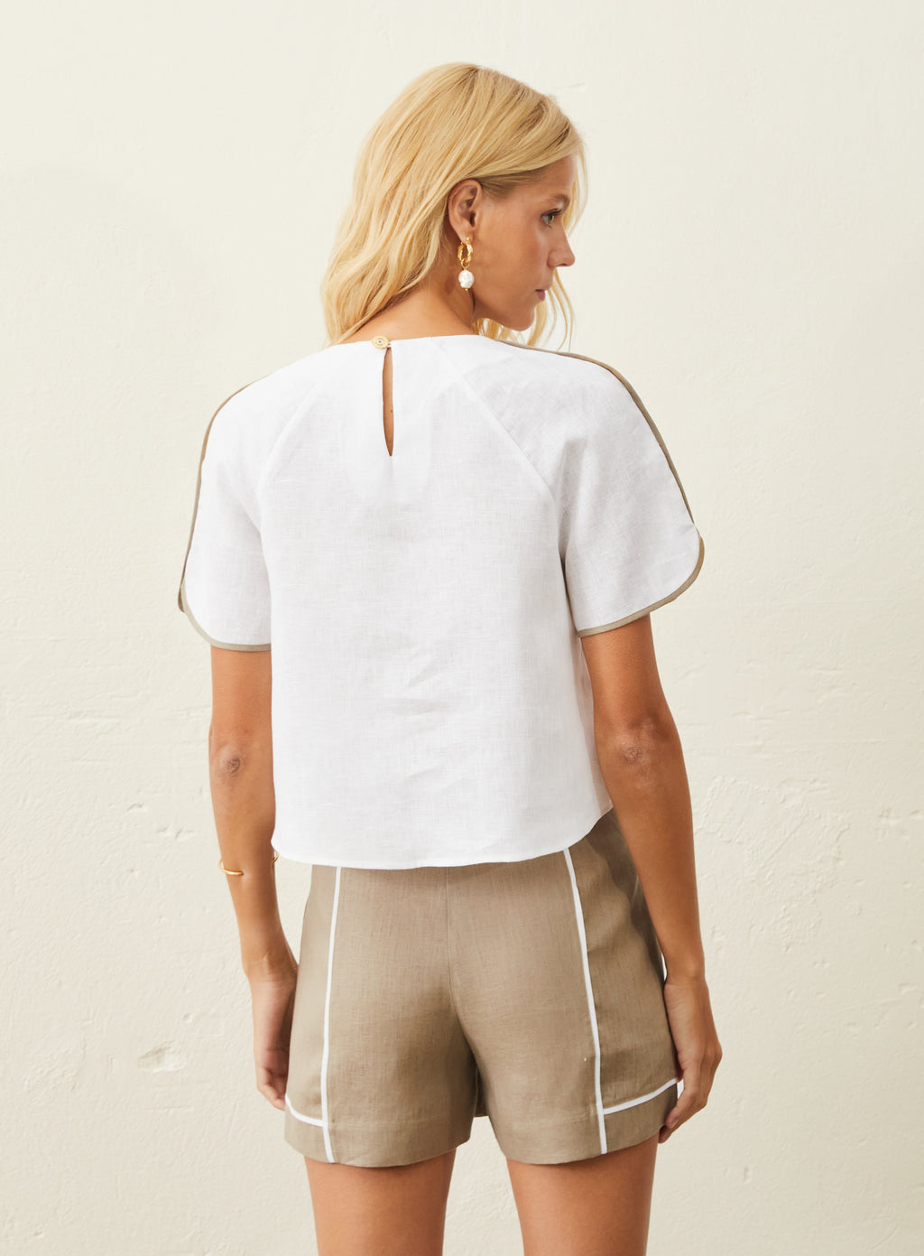 Blusa Em Linho Com Detalhe Bicolor - Off-White