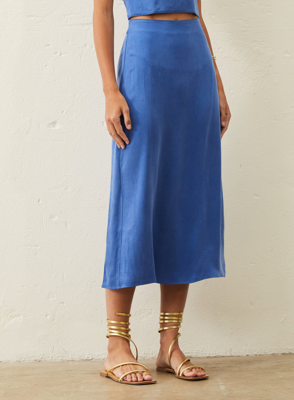 Saia Midi Em Cupro - Azul