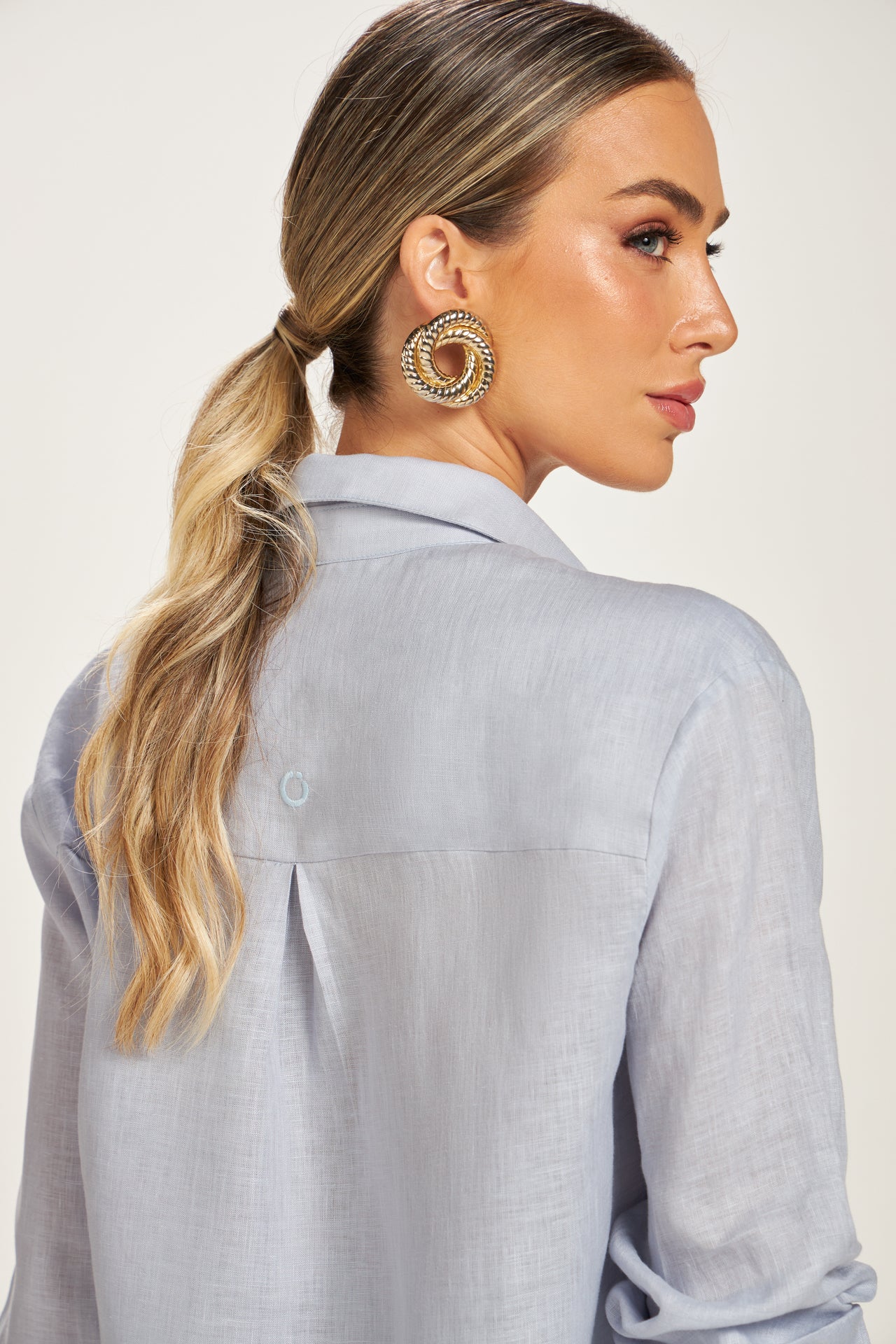 Camisa Básica Mar Calmo