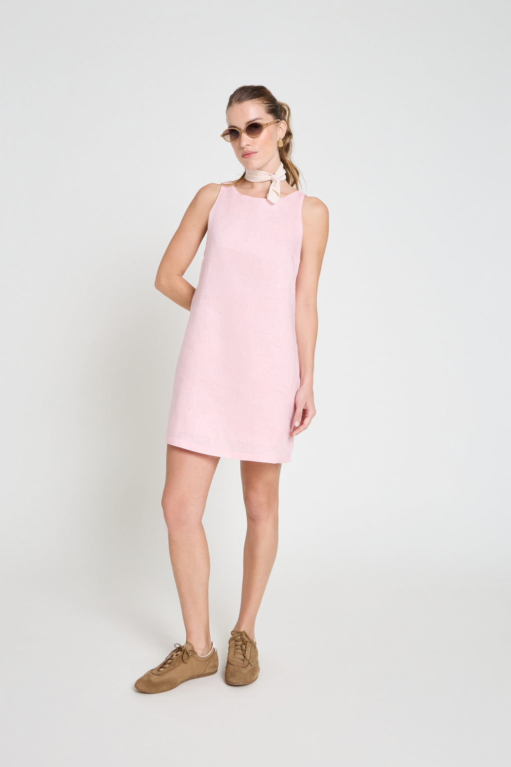 Vestido em linho - Rosa