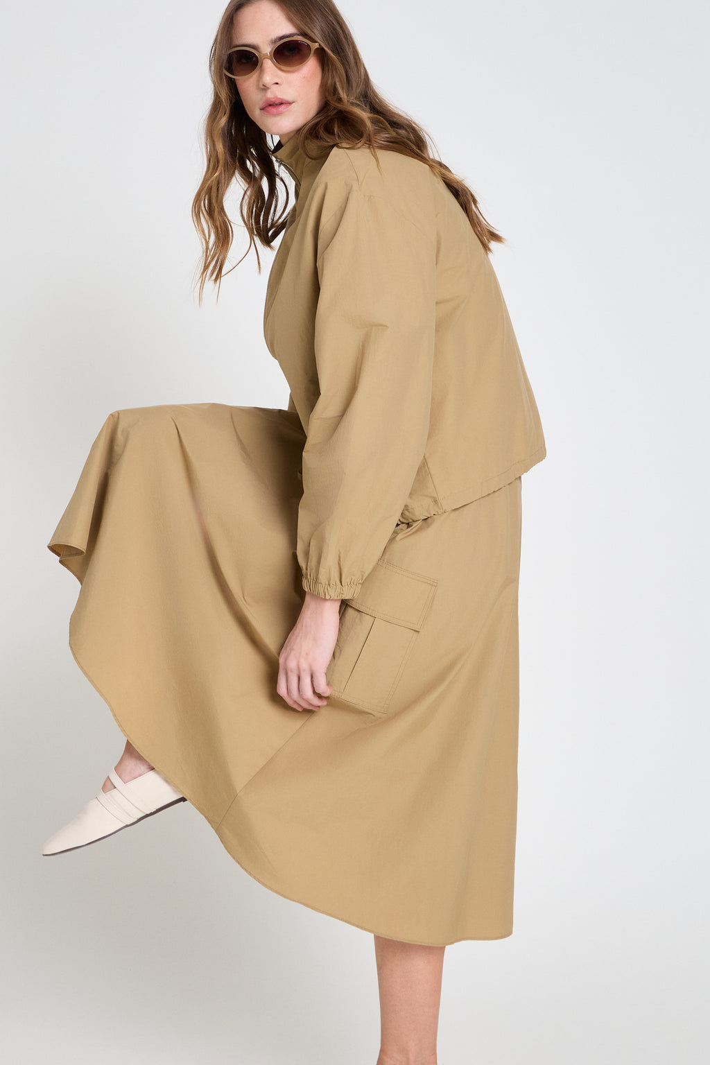 Saia em nylon midi- Camelo