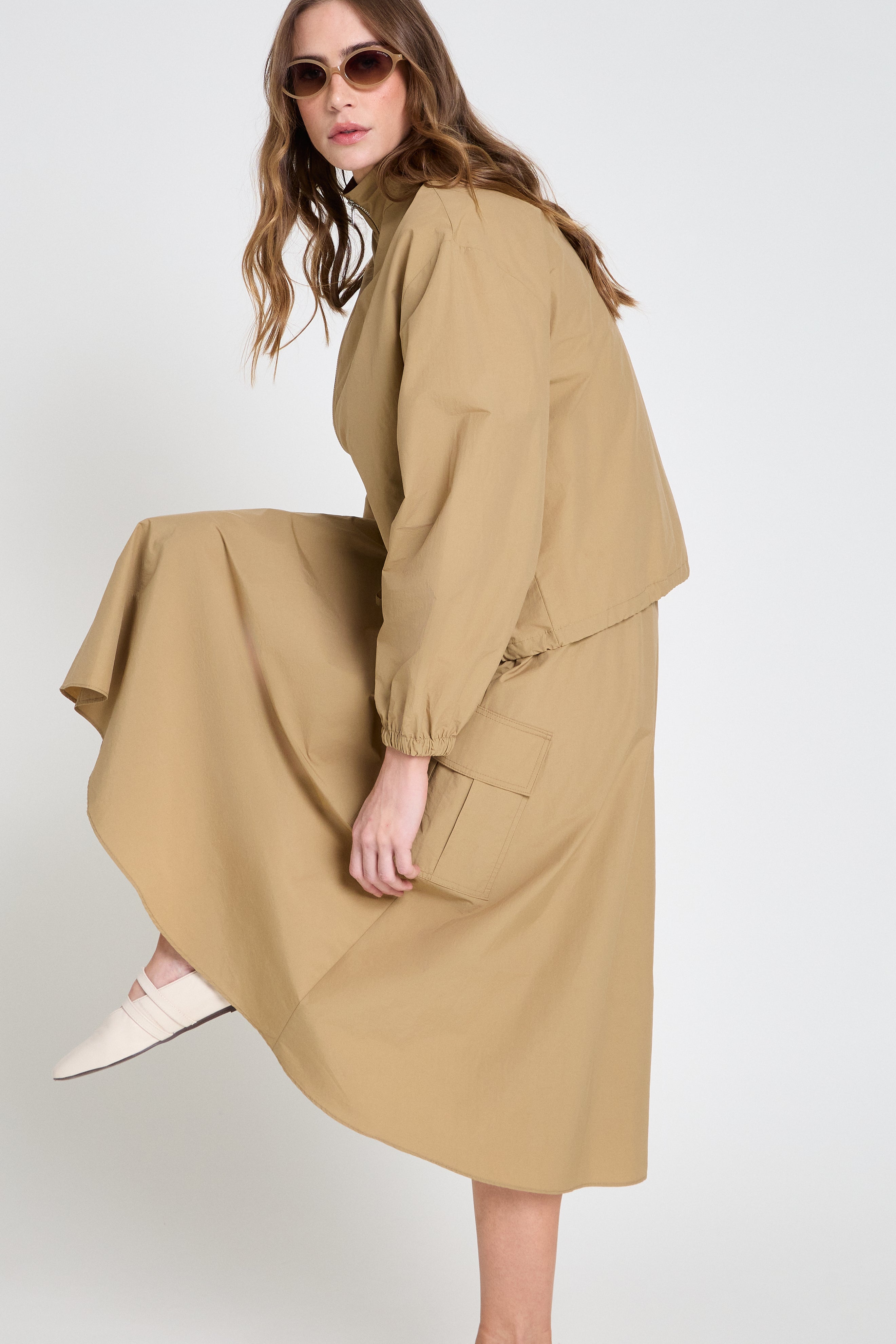 Saia em nylon midi- Camelo