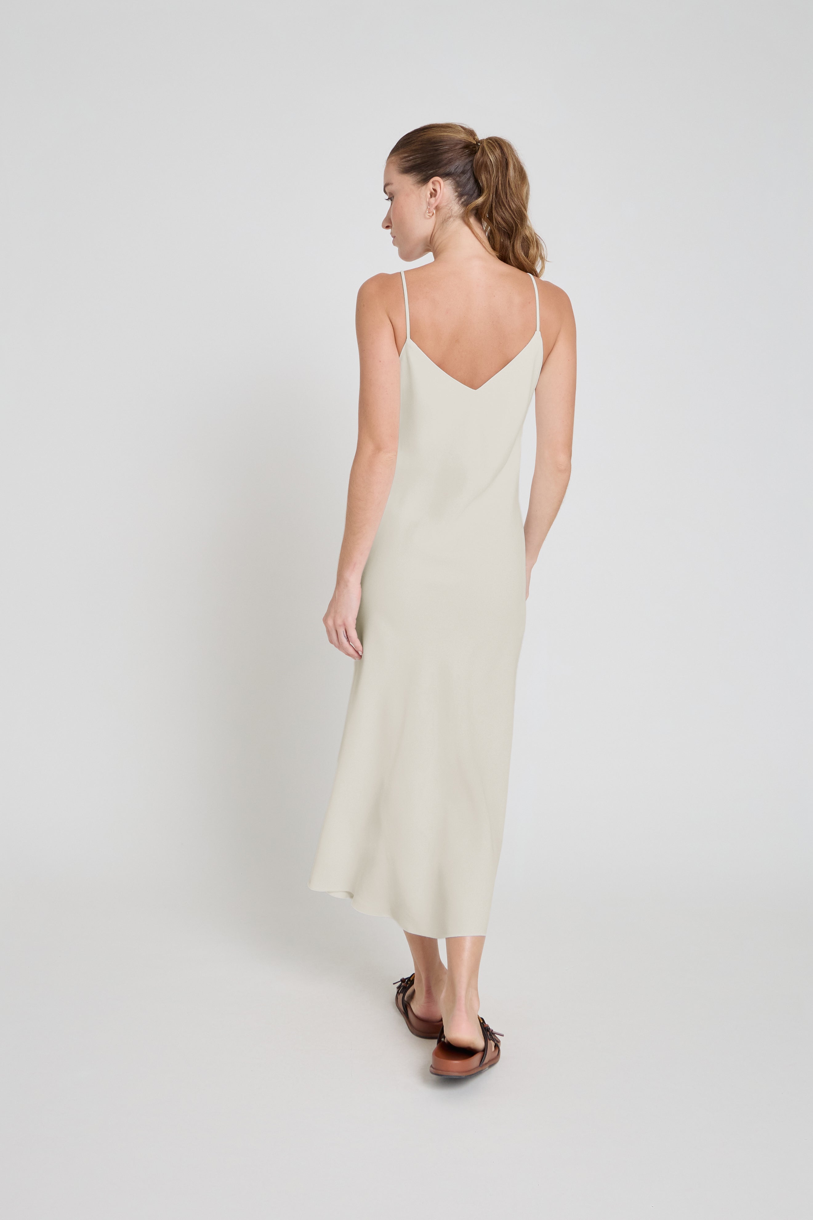 Vestido de crepe- Papel