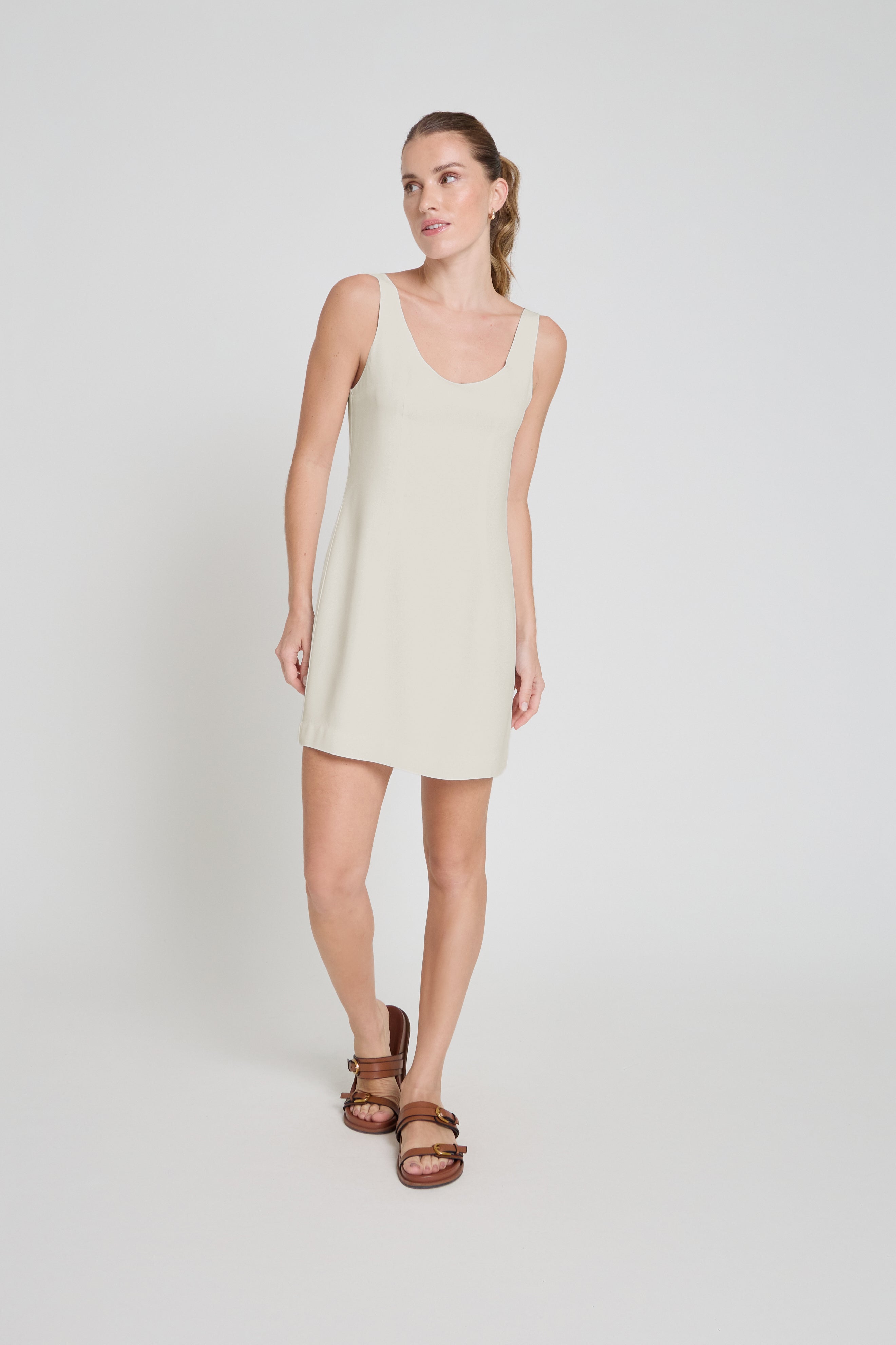 Vestido de crepe curto- Papel
