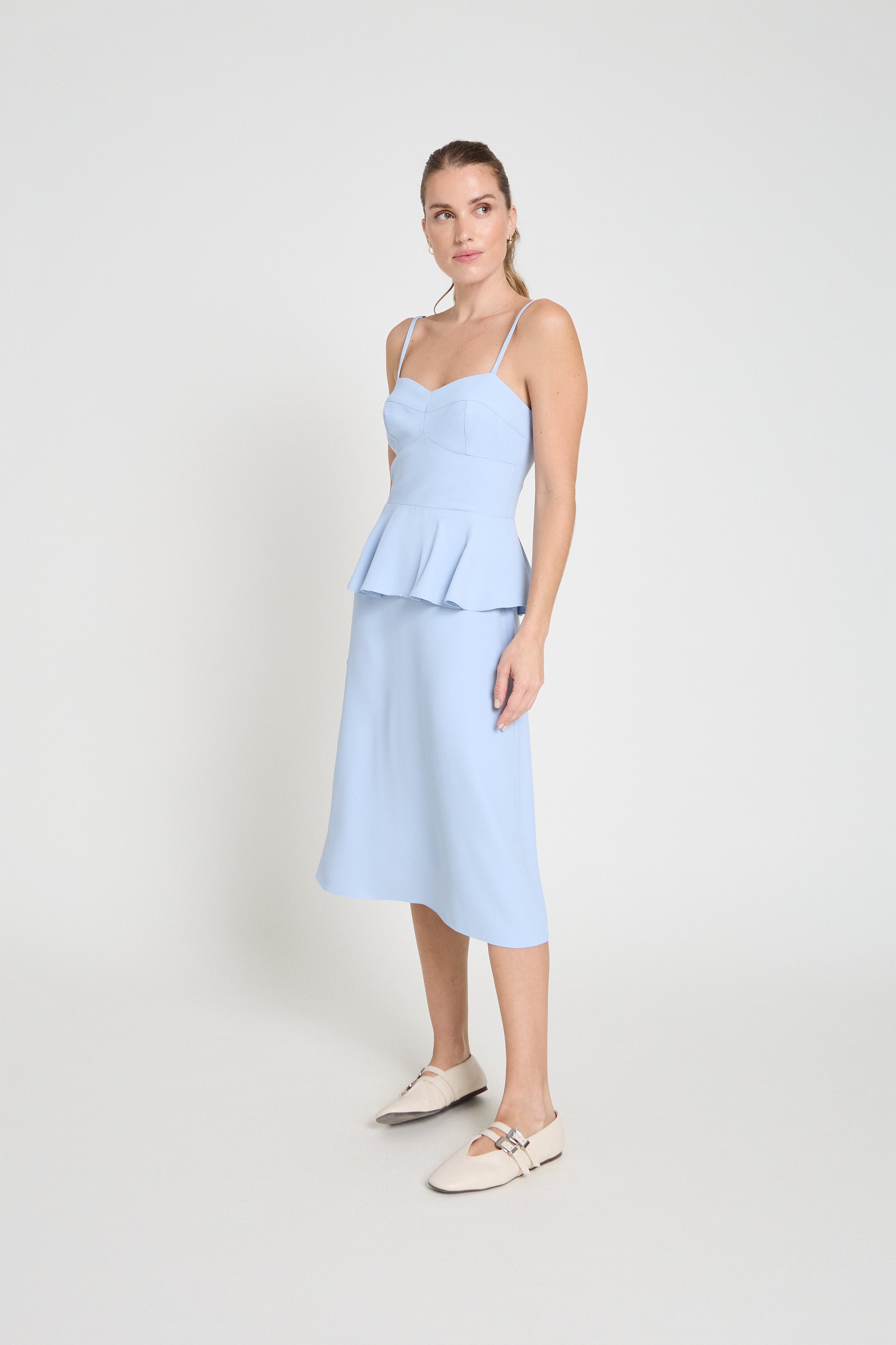 Vestido de crepe com babado- Azul claro