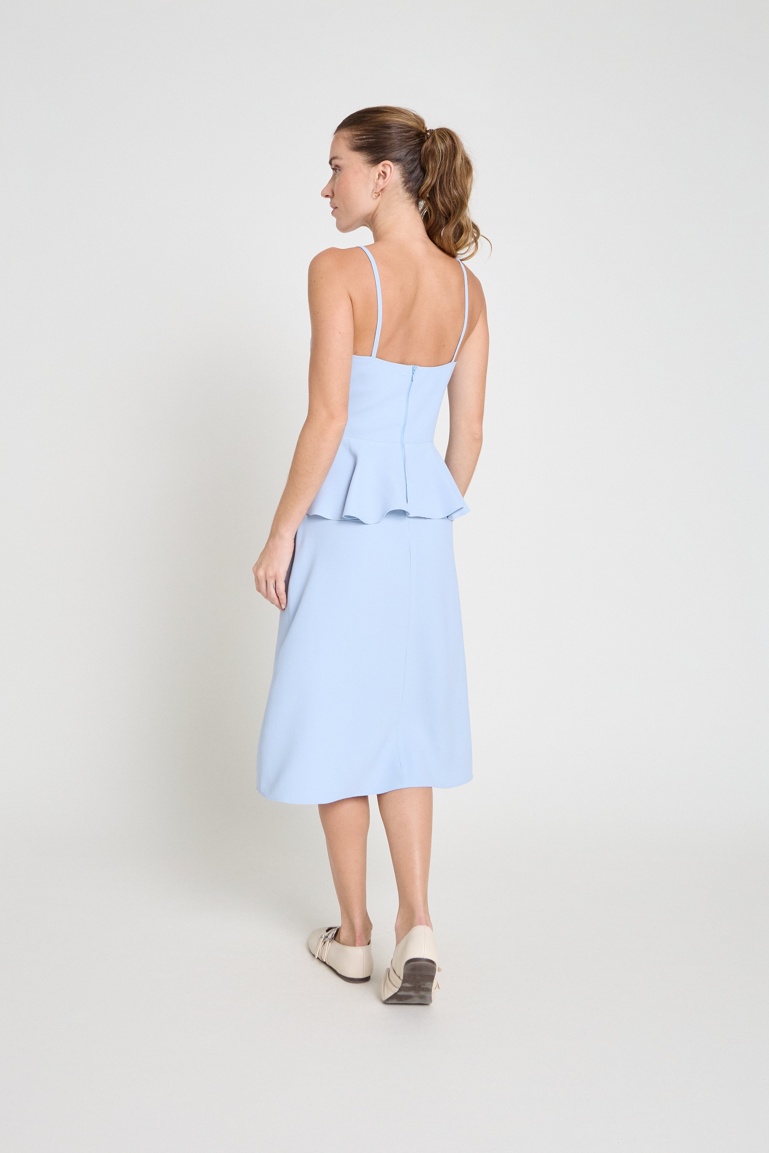 Vestido de crepe com babado- Azul claro