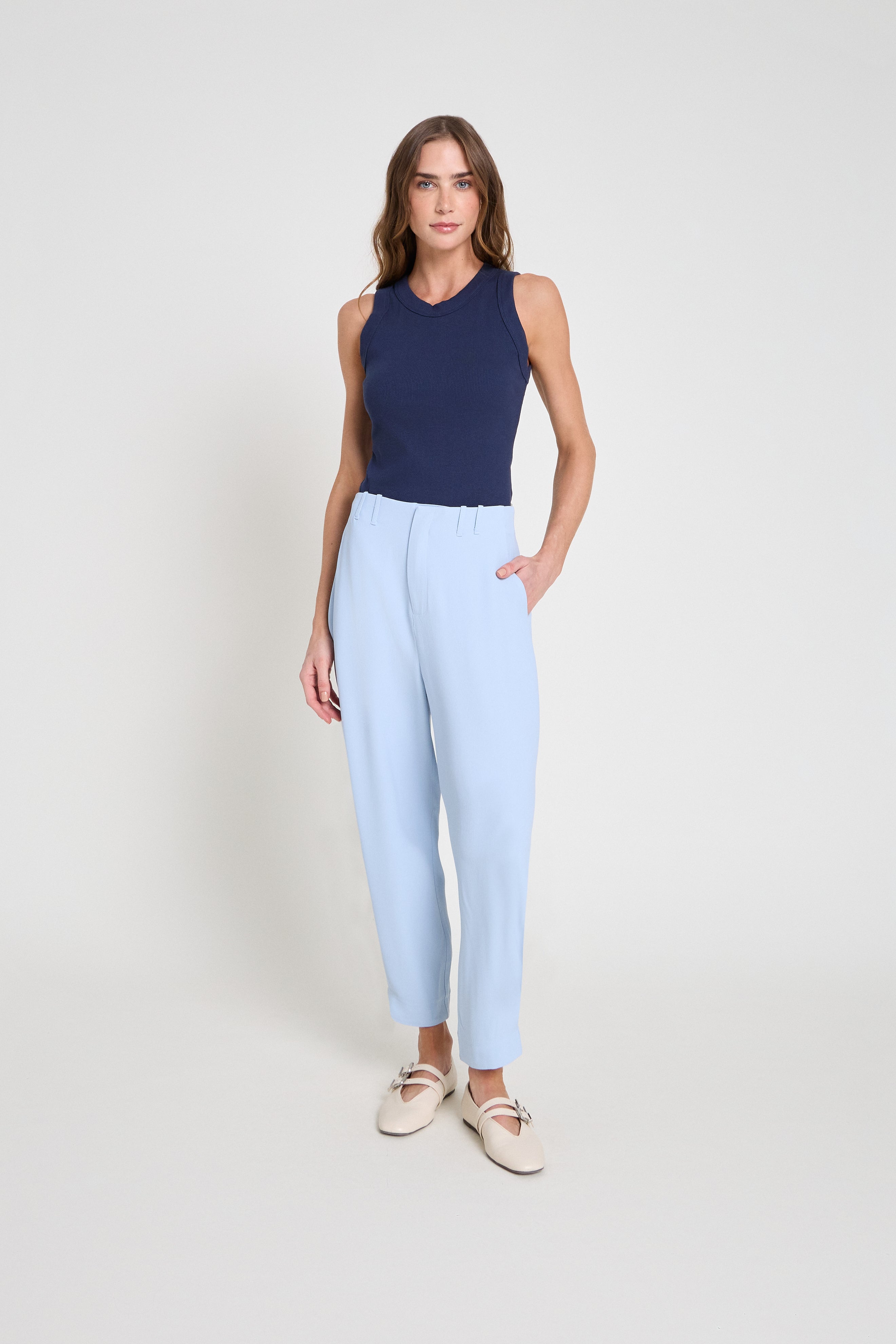 Calça cenoura - Azul claro
