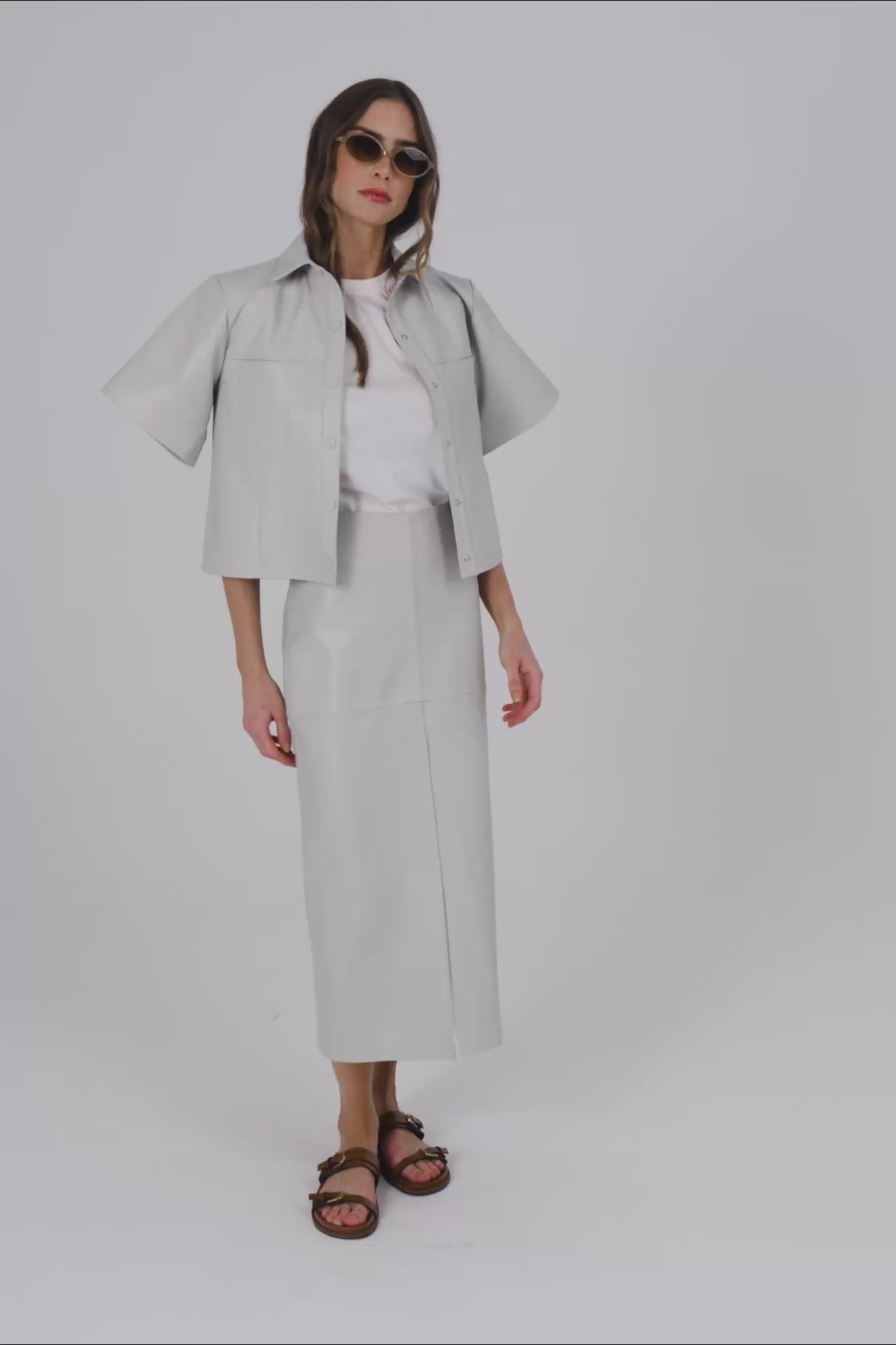 Camisa em couro manga curta - Off White