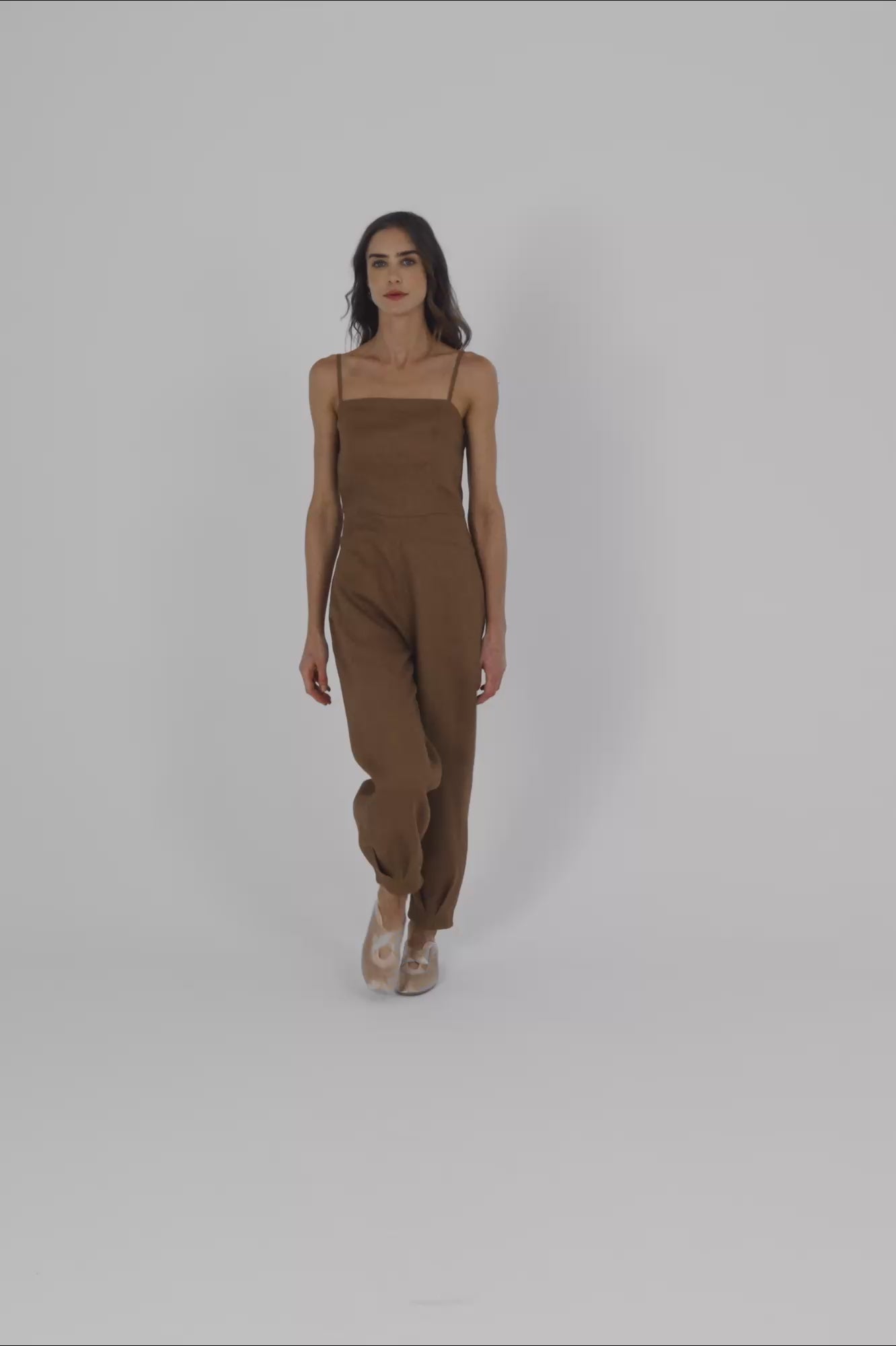 Macacão em linho - Mocha