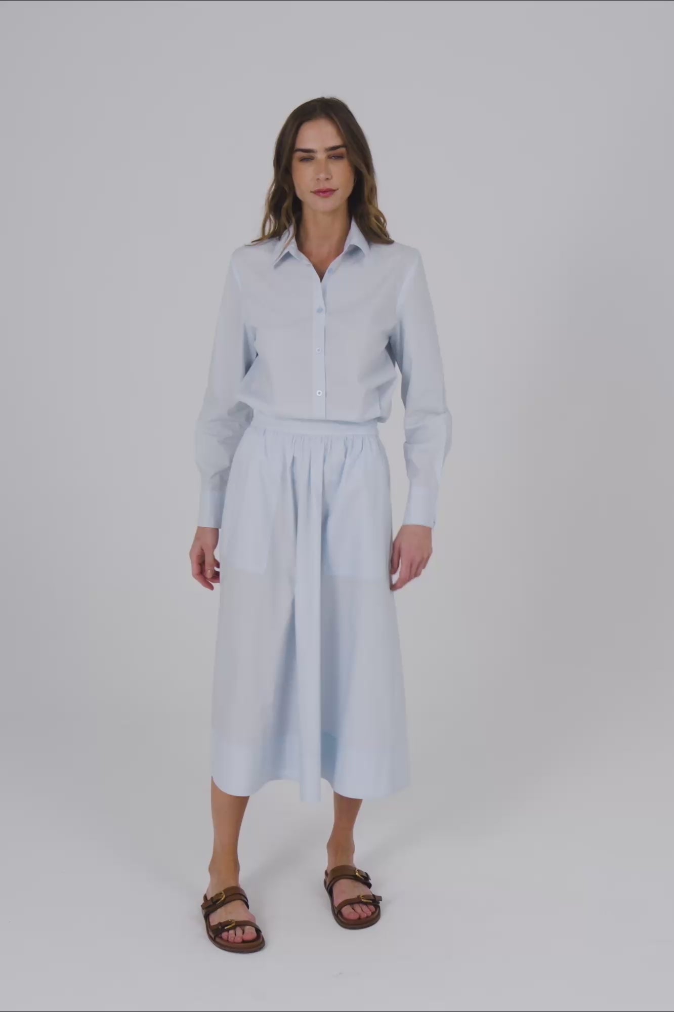 Saia midi em tricoline - Azul claro